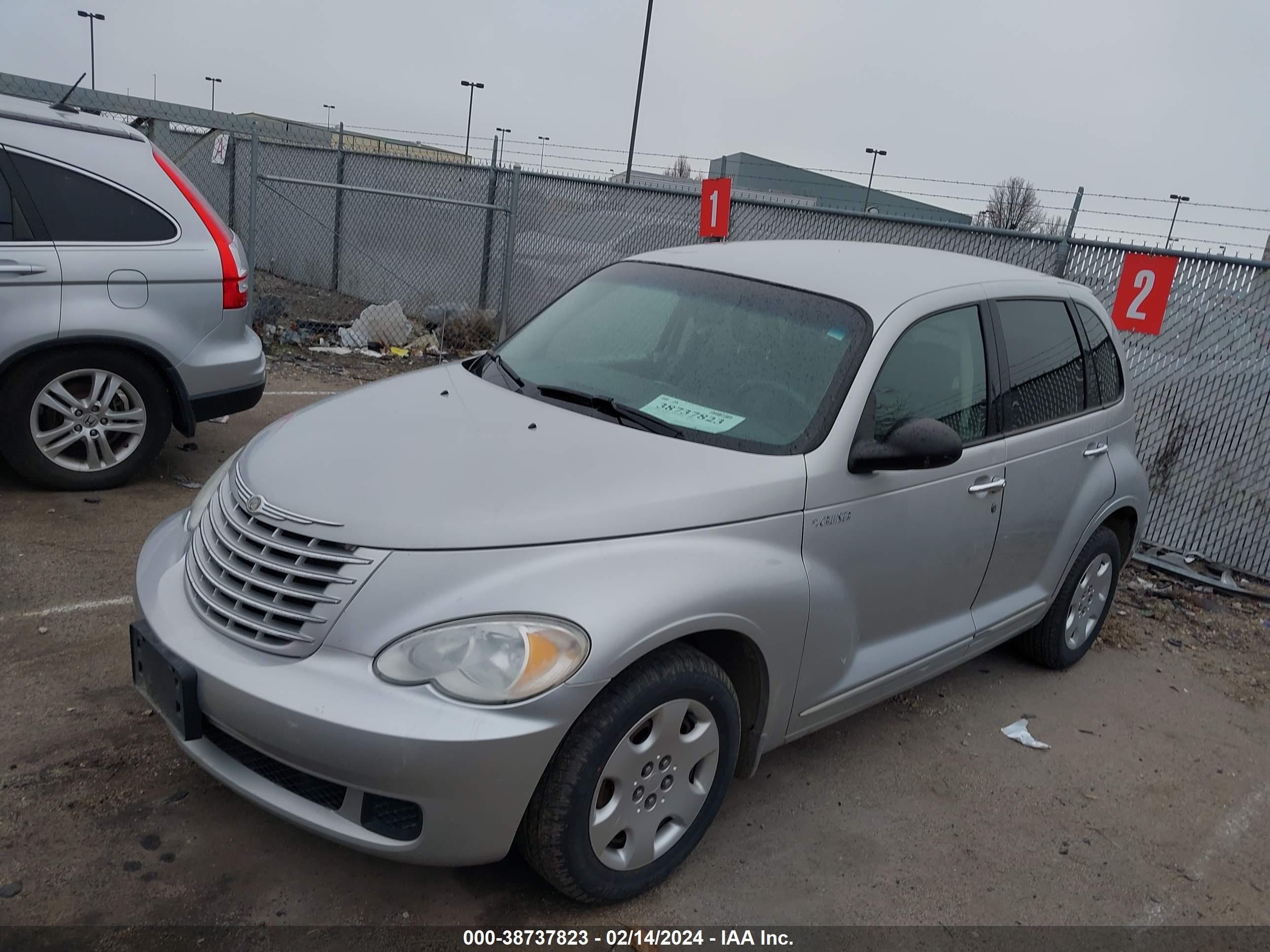 Photo 1 VIN: 3A4FY58B86T364663 - CHRYSLER PT CRUISER 