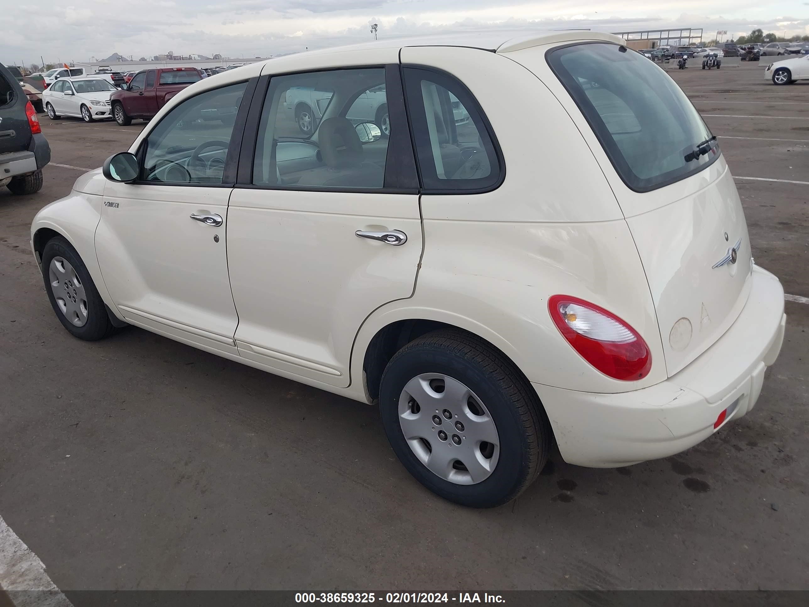 Photo 2 VIN: 3A4FY58B96T337746 - CHRYSLER PT CRUISER 