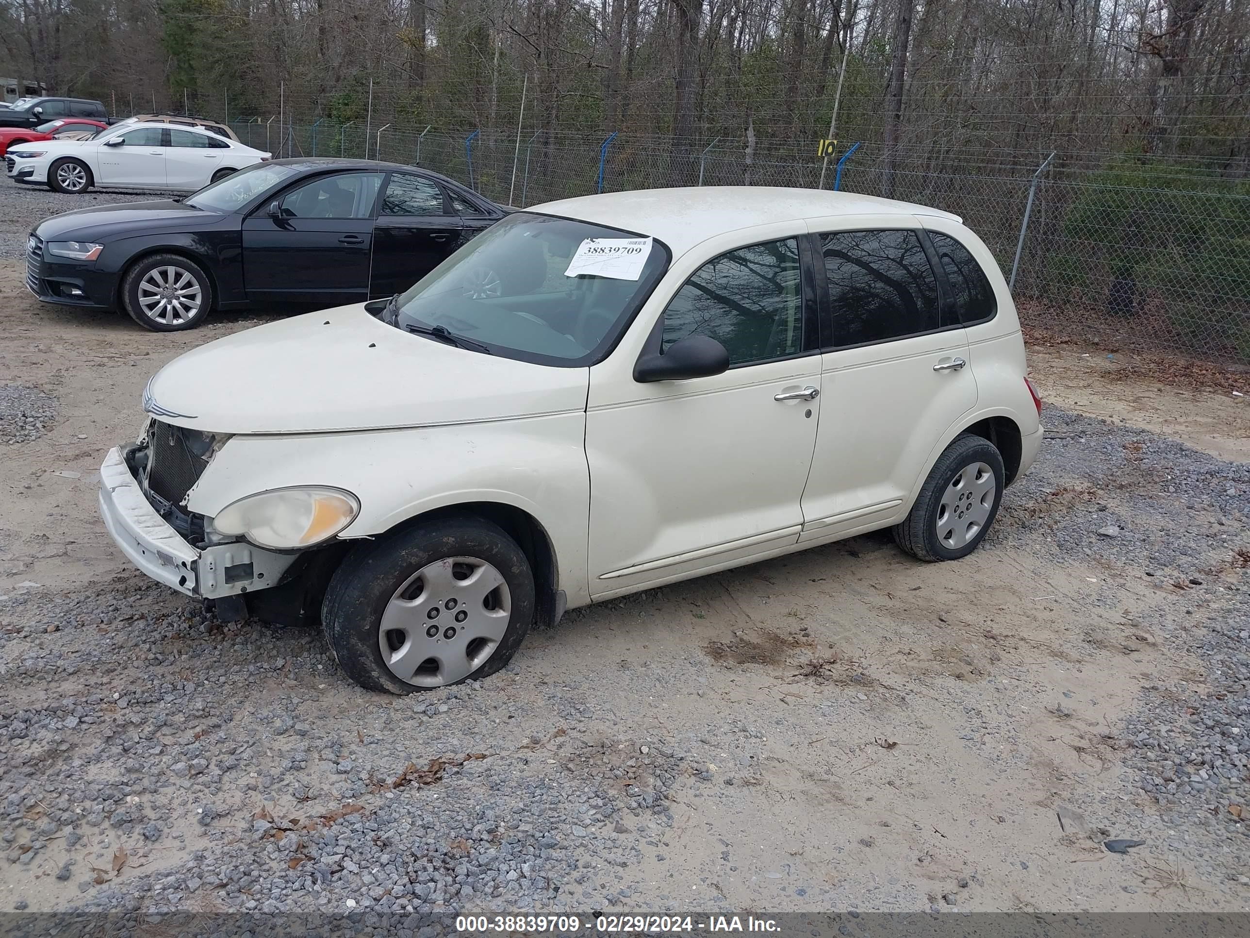 Photo 1 VIN: 3A4FY58BX7T511180 - CHRYSLER PT CRUISER 