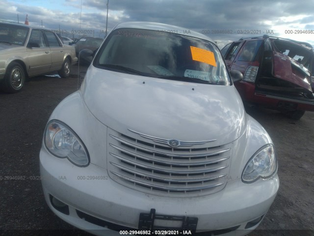 Photo 5 VIN: 3A4GY5F91AT218554 - CHRYSLER PT CRUISER CLASSIC 