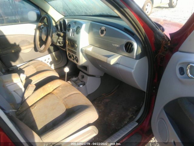 Photo 4 VIN: 3A4GY5F92AT156095 - CHRYSLER PT CRUISER CLASSIC 