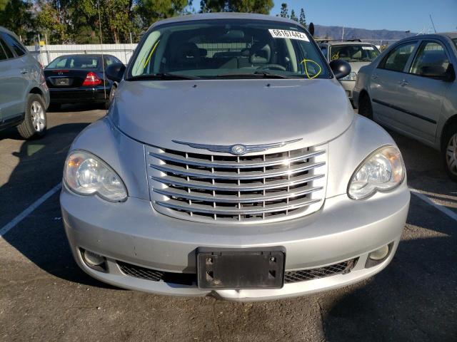 Photo 4 VIN: 3A4GY5F93AT218930 - CHRYSLER PT CRUISER 