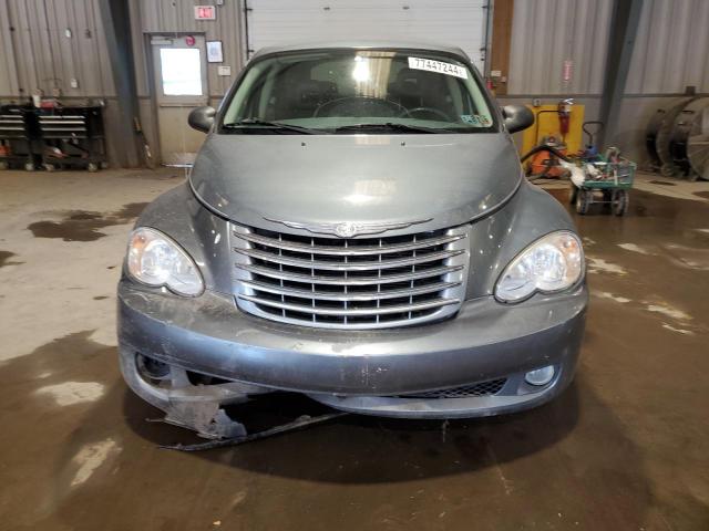 Photo 4 VIN: 3A4GY5F95AT179743 - CHRYSLER PT CRUISER 