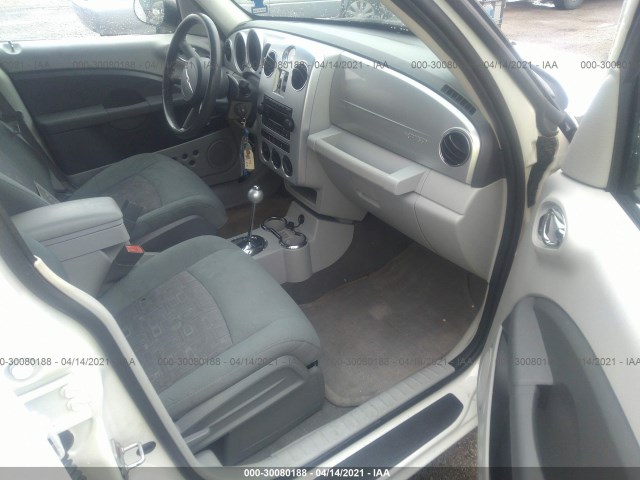 Photo 4 VIN: 3A4GY5F95AT191889 - CHRYSLER PT CRUISER CLASSIC 