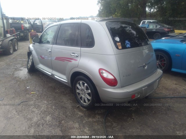 Photo 2 VIN: 3A4GY5F95AT218198 - CHRYSLER PT CRUISER CLASSIC 