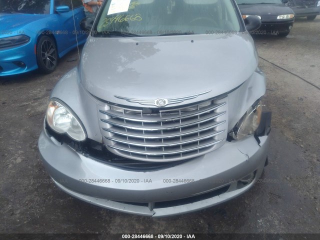 Photo 5 VIN: 3A4GY5F95AT218198 - CHRYSLER PT CRUISER CLASSIC 