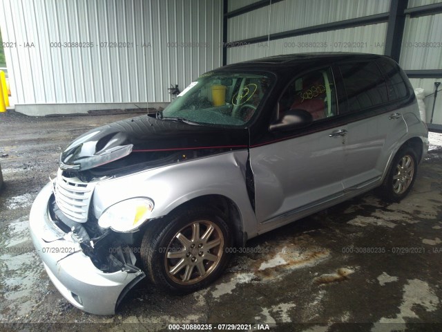 Photo 1 VIN: 3A4GY5F98AT205641 - CHRYSLER PT CRUISER CLASSIC 