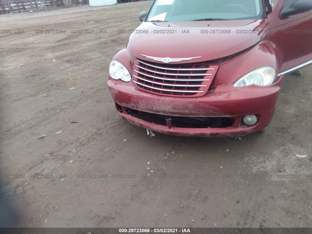 Photo 5 VIN: 3A4GY5F98AT208717 - CHRYSLER PT CRUISER CLASSIC 