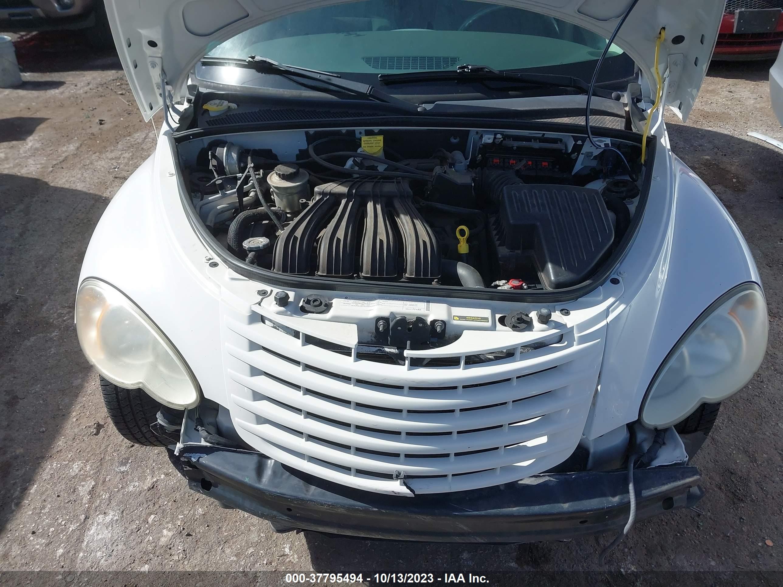 Photo 9 VIN: 3A8FY48979T570860 - CHRYSLER PT CRUISER 