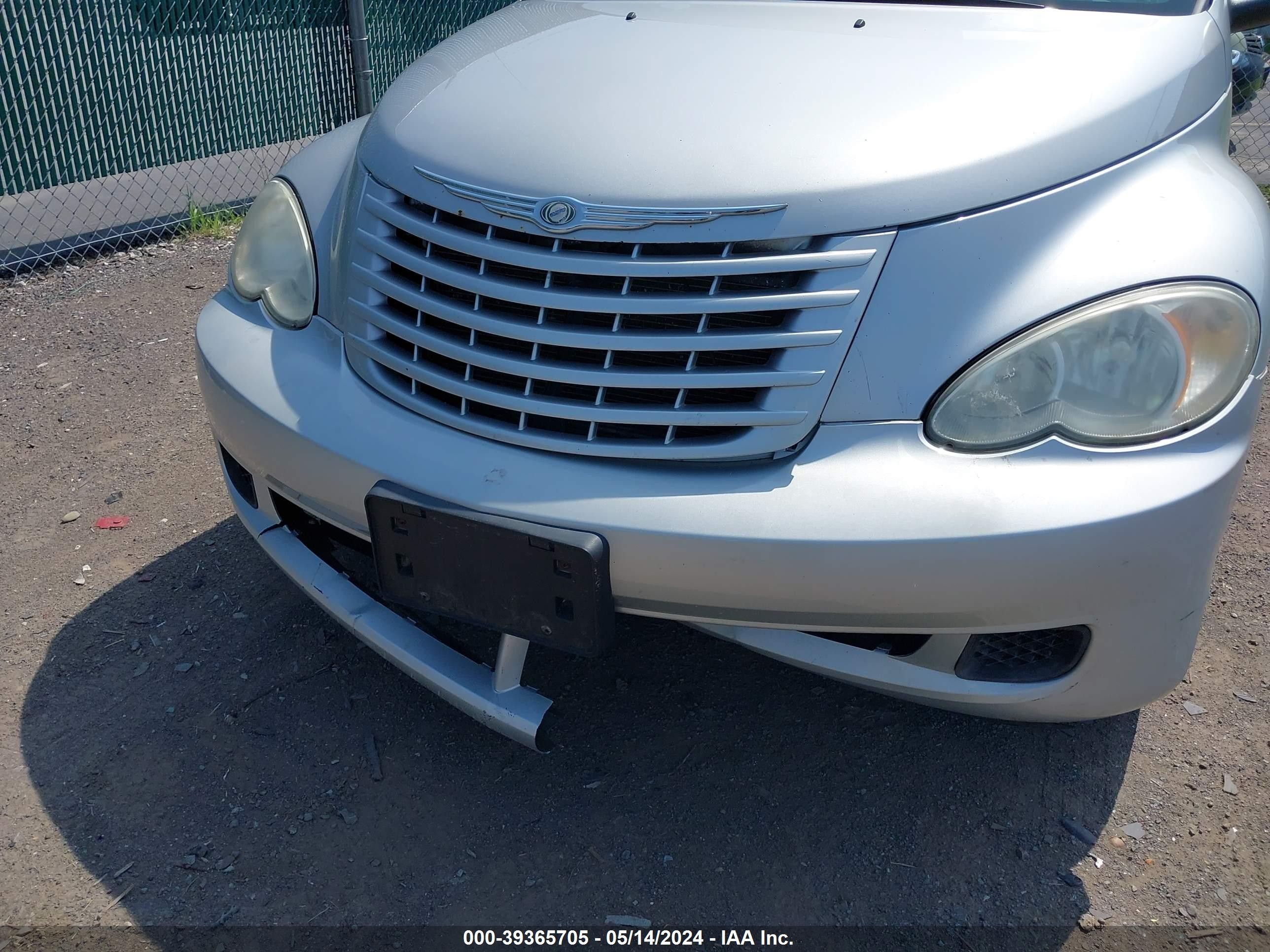 Photo 5 VIN: 3A8FY48999T532353 - CHRYSLER PT CRUISER 