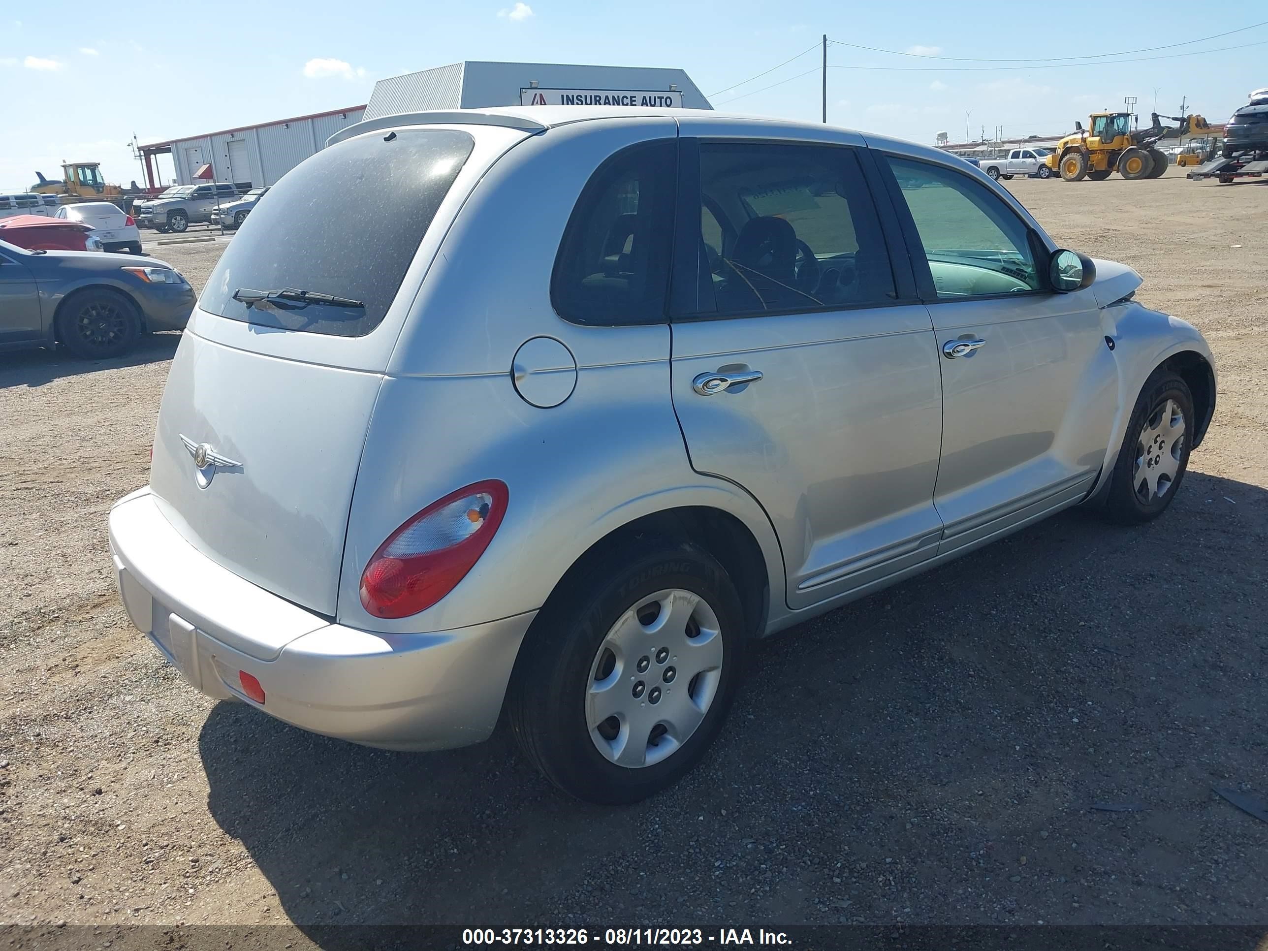 Photo 3 VIN: 3A8FY489X9T508935 - CHRYSLER PT CRUISER 