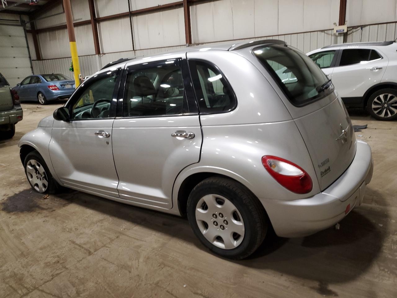 Photo 1 VIN: 3A8FY48B38T108703 - CHRYSLER PT CRUISER 