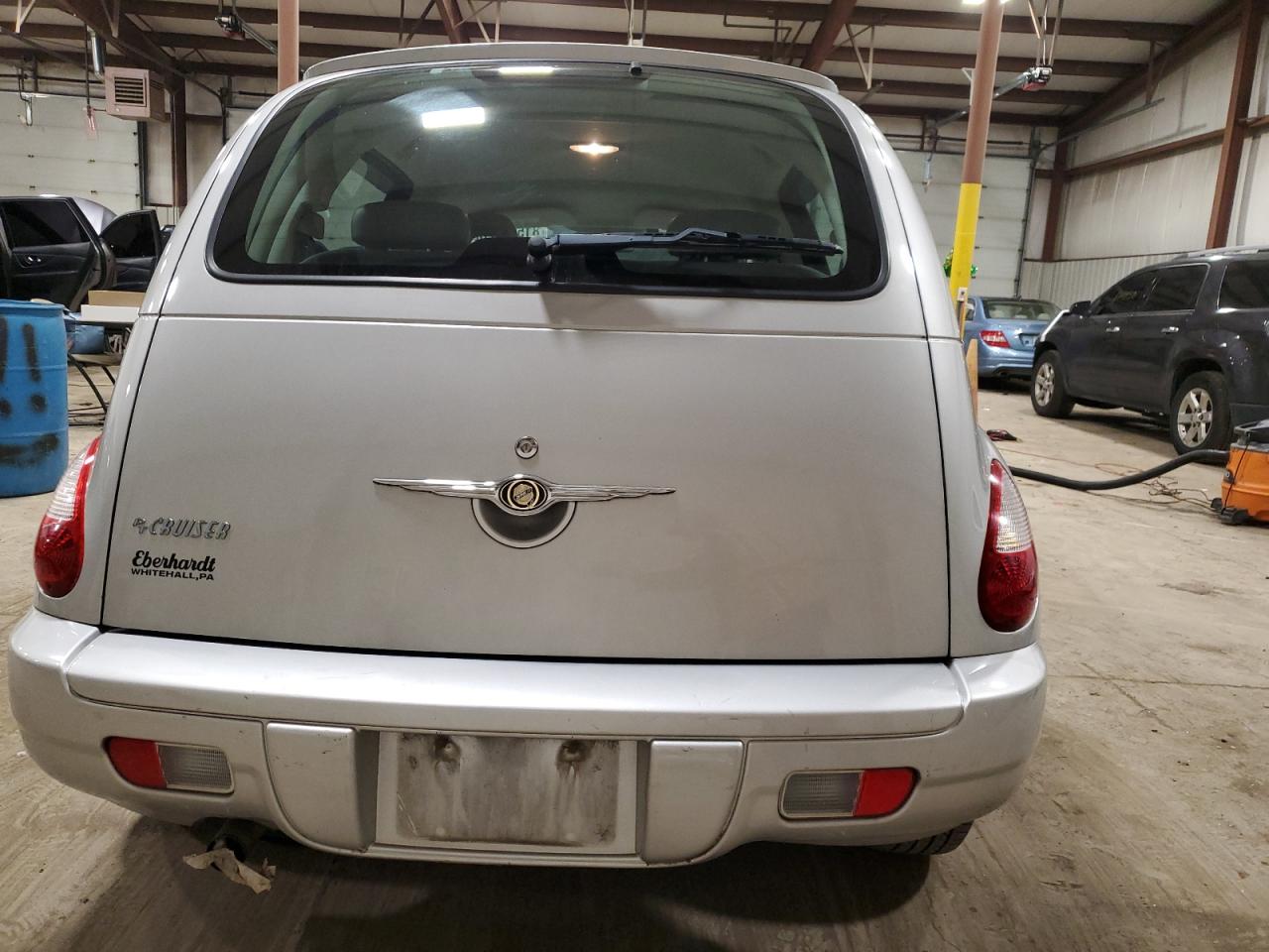 Photo 5 VIN: 3A8FY48B38T108703 - CHRYSLER PT CRUISER 