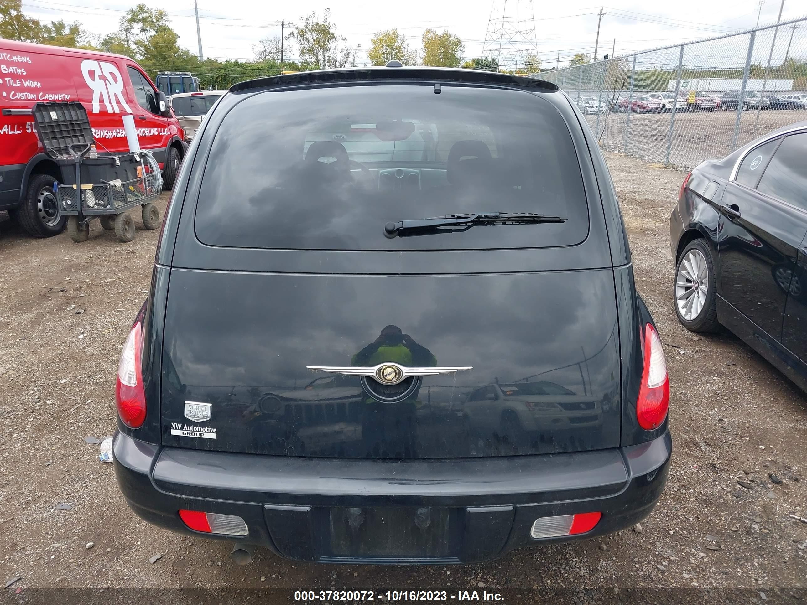 Photo 16 VIN: 3A8FY48B38T172305 - CHRYSLER PT CRUISER 