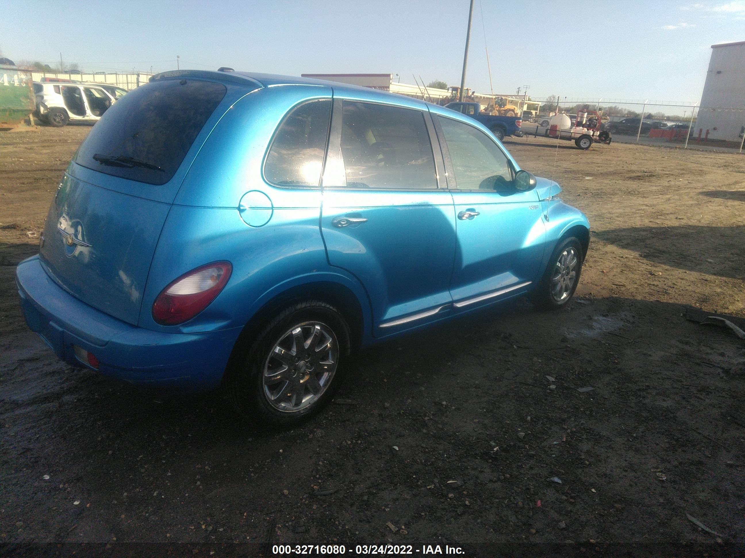 Photo 3 VIN: 3A8FY48B58T225165 - CHRYSLER PT CRUISER 