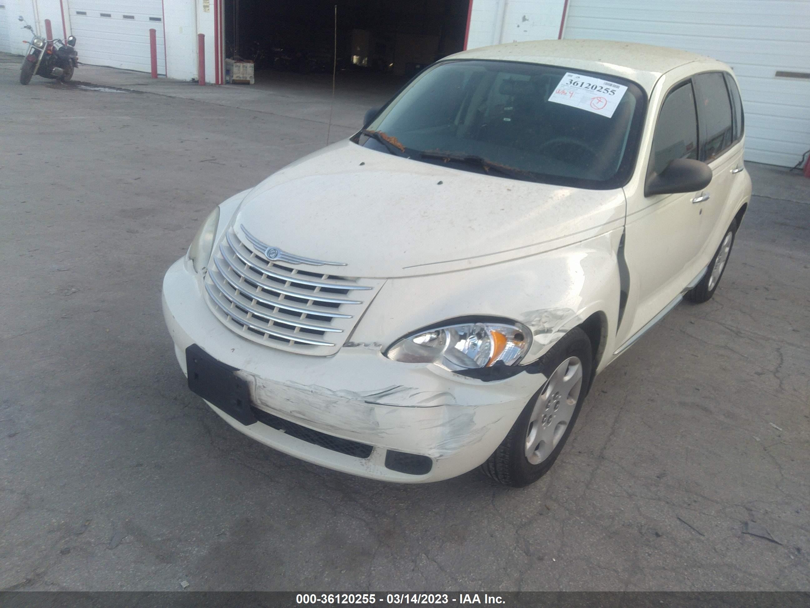 Photo 5 VIN: 3A8FY48B68T145003 - CHRYSLER PT CRUISER 