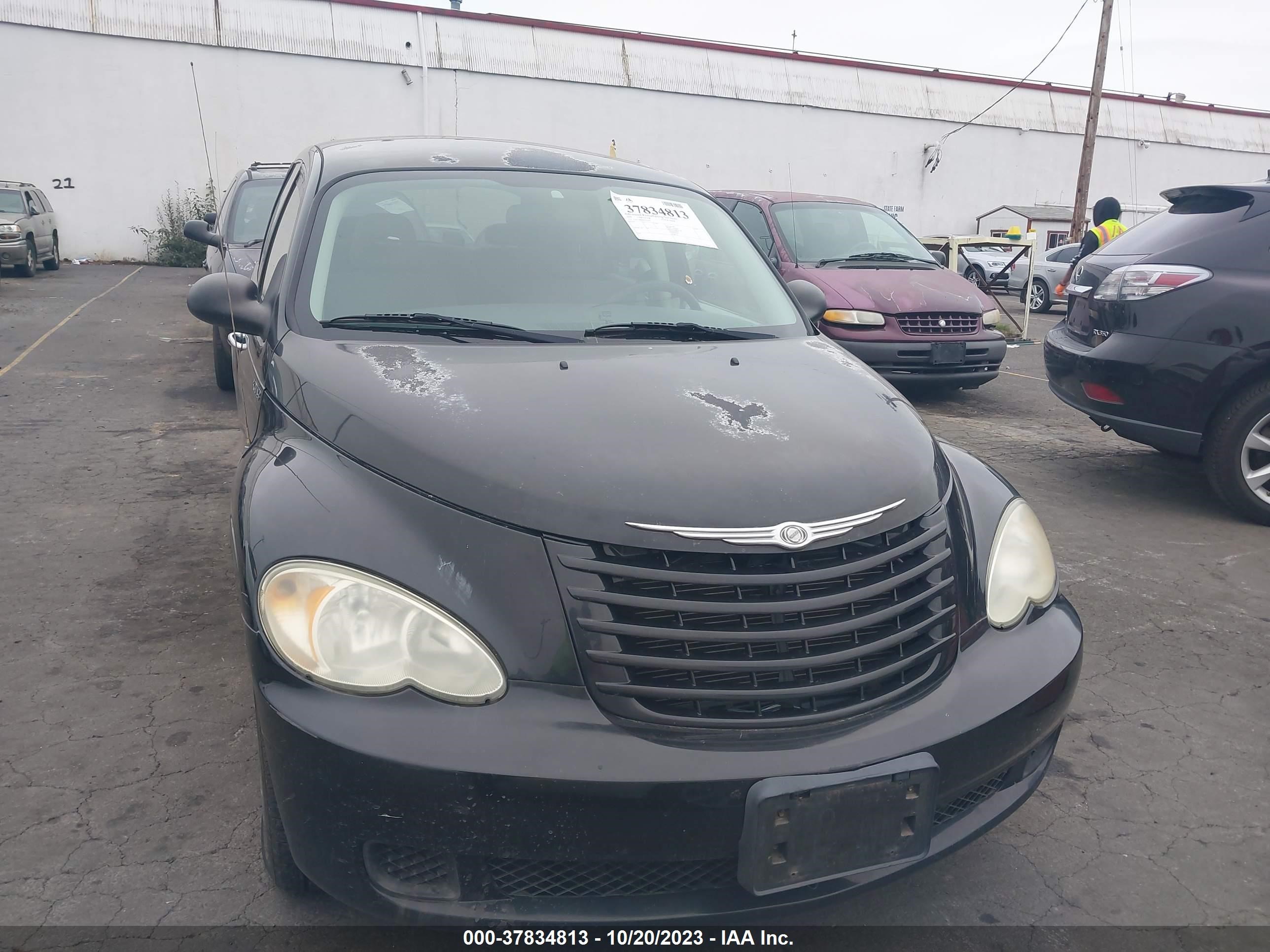 Photo 5 VIN: 3A8FY48B88T227444 - CHRYSLER PT CRUISER 