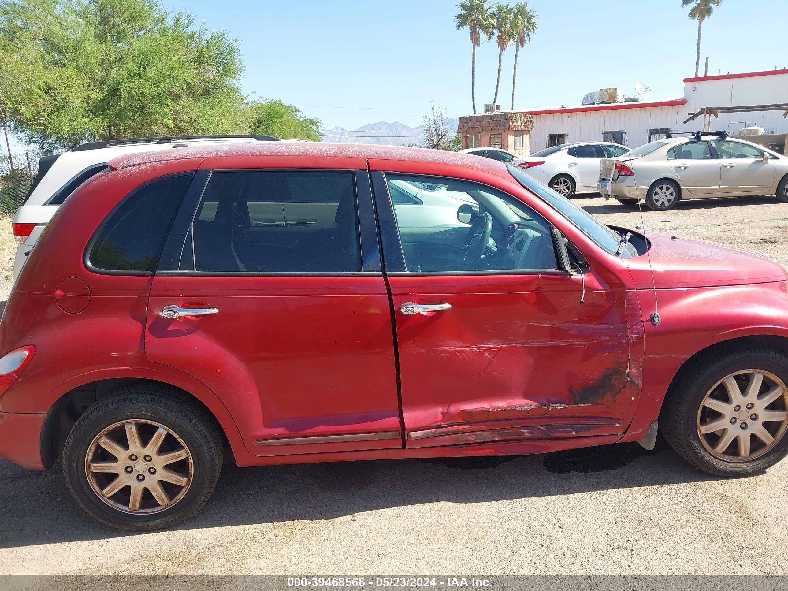 Photo 12 VIN: 3A8FY58939T561370 - CHRYSLER PT CRUISER 