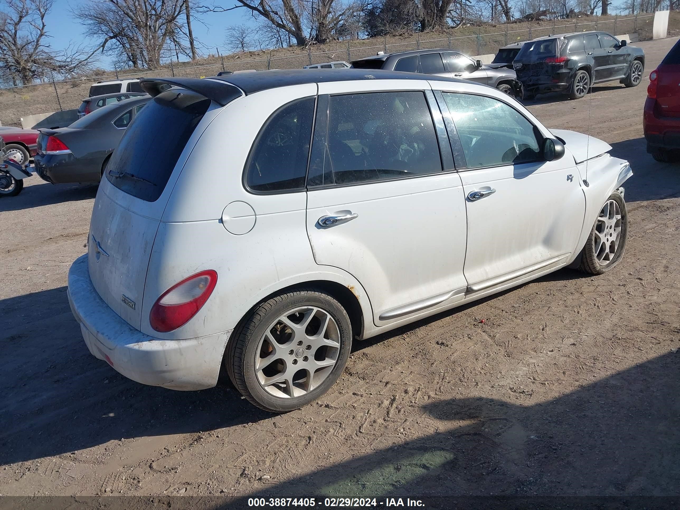 Photo 3 VIN: 3A8FY58949T568683 - CHRYSLER PT CRUISER 