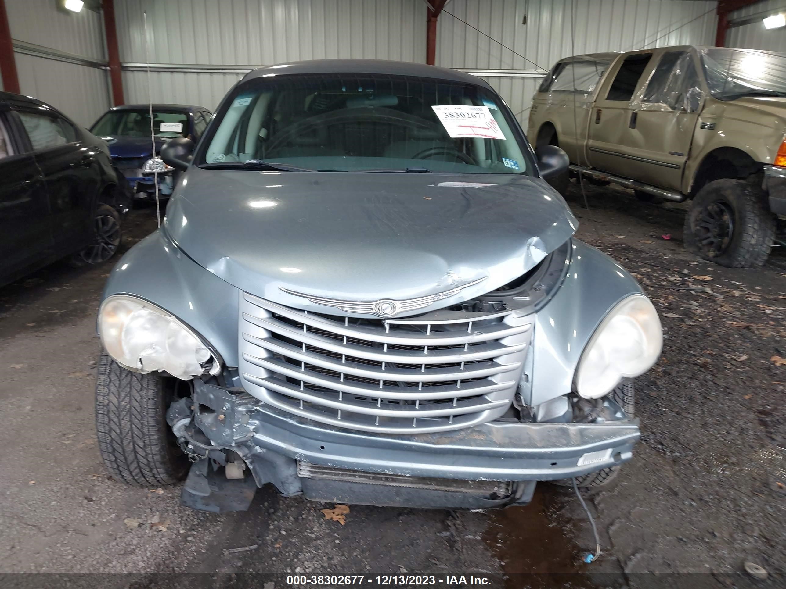 Photo 11 VIN: 3A8FY58949T580087 - CHRYSLER PT CRUISER 