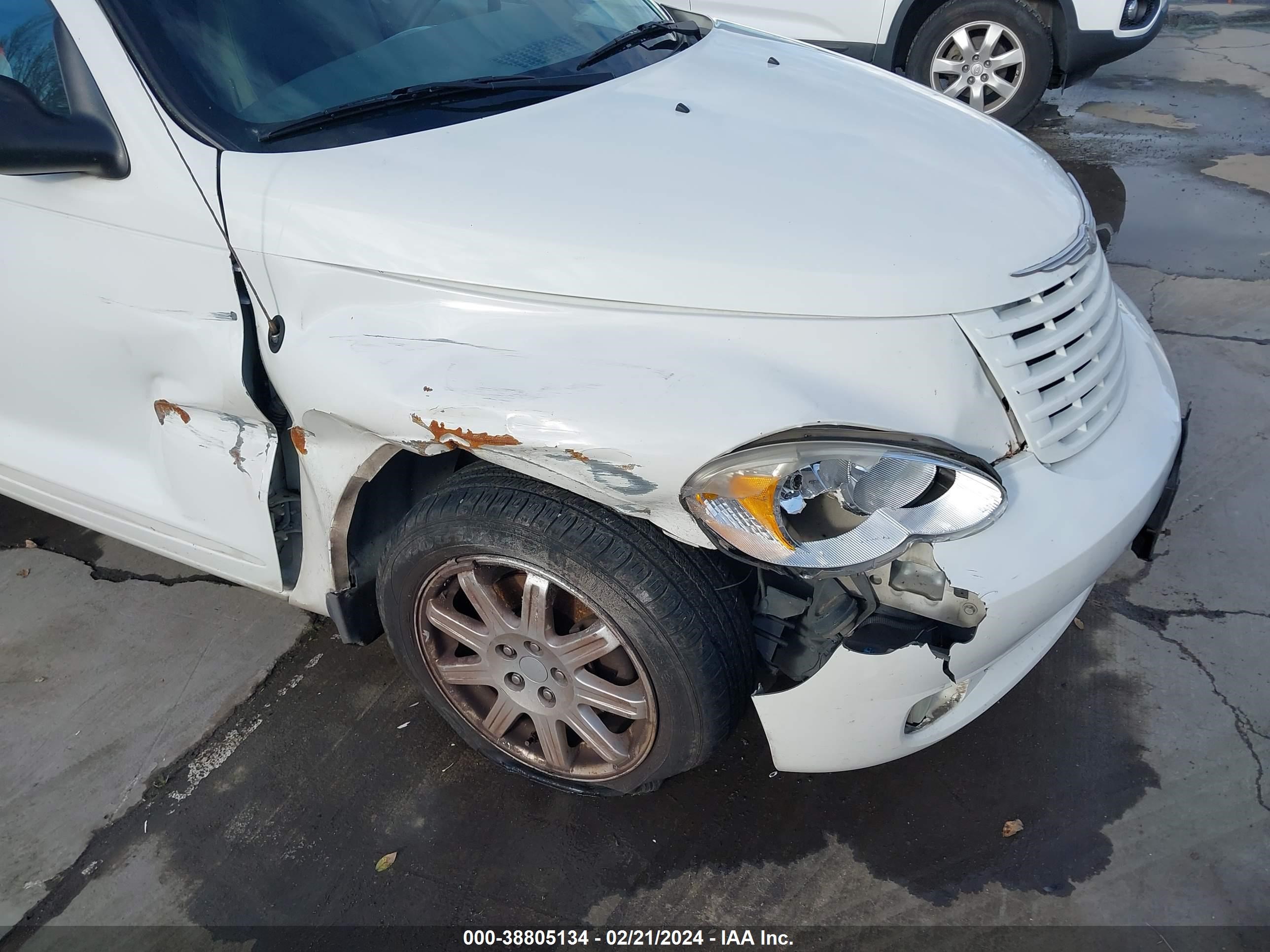 Photo 5 VIN: 3A8FY58979T615379 - CHRYSLER PT CRUISER 