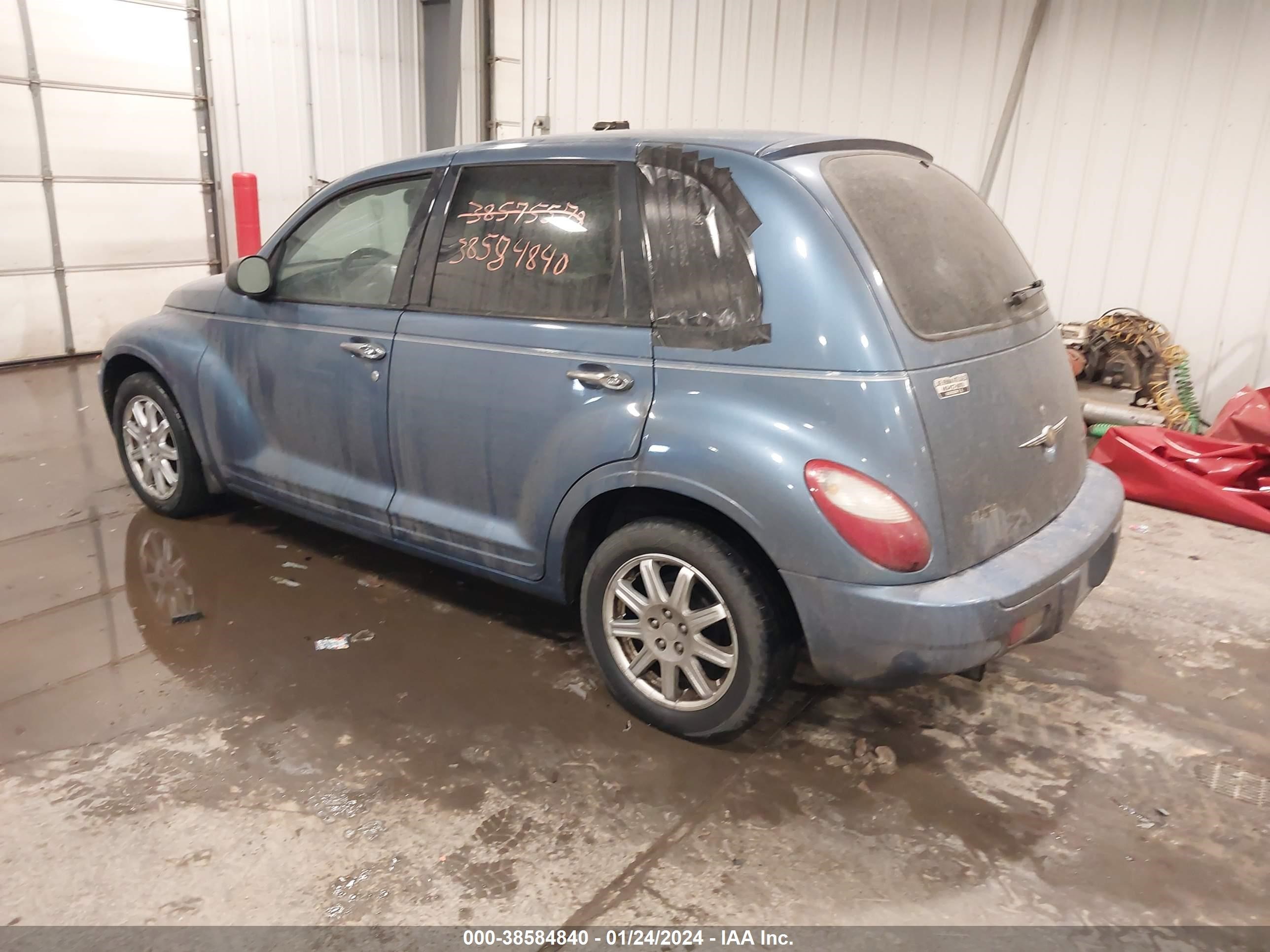 Photo 2 VIN: 3A8FY68B57T613264 - CHRYSLER PT CRUISER 