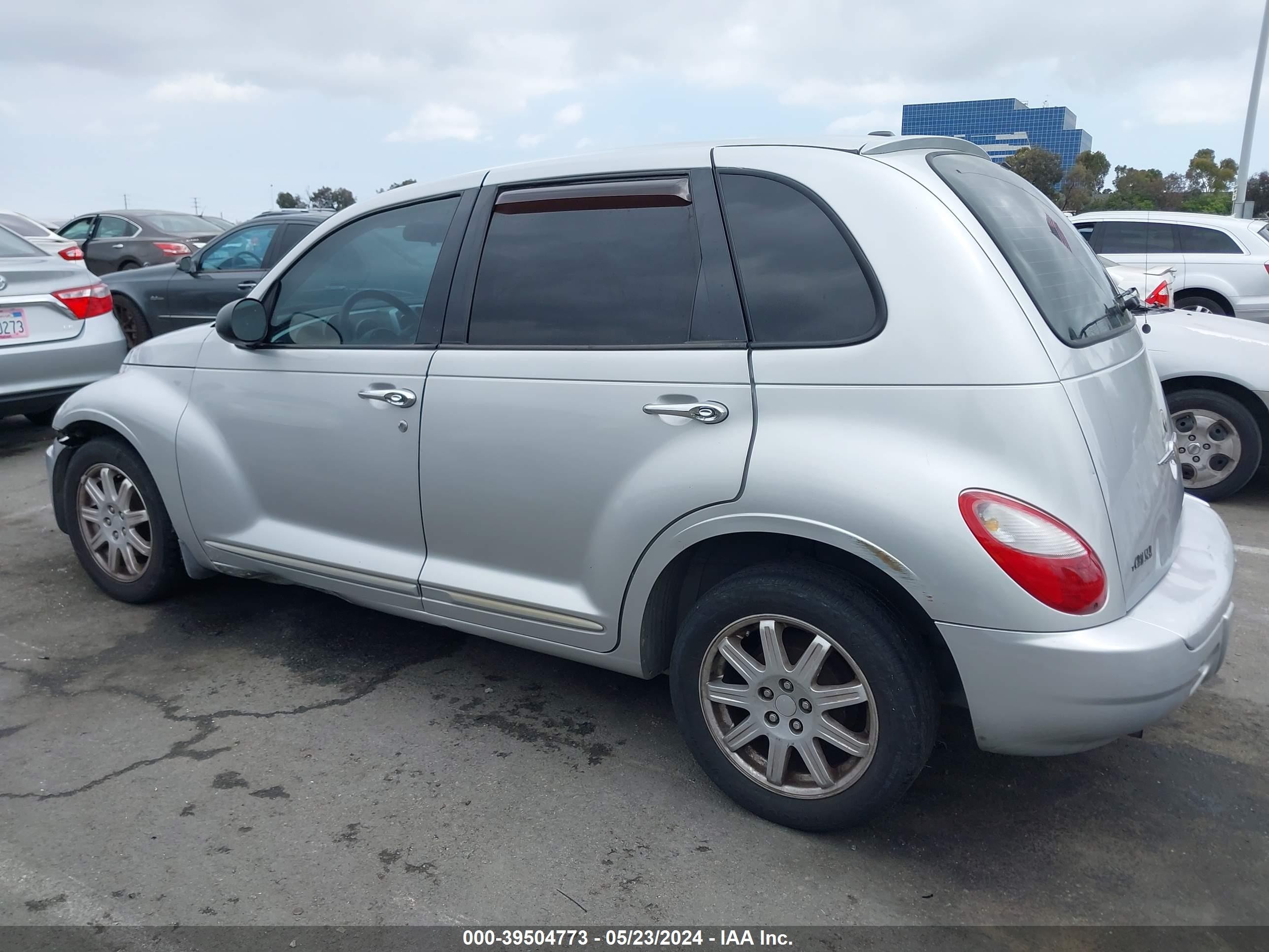 Photo 13 VIN: 3A8FY68B87T539404 - CHRYSLER PT CRUISER 