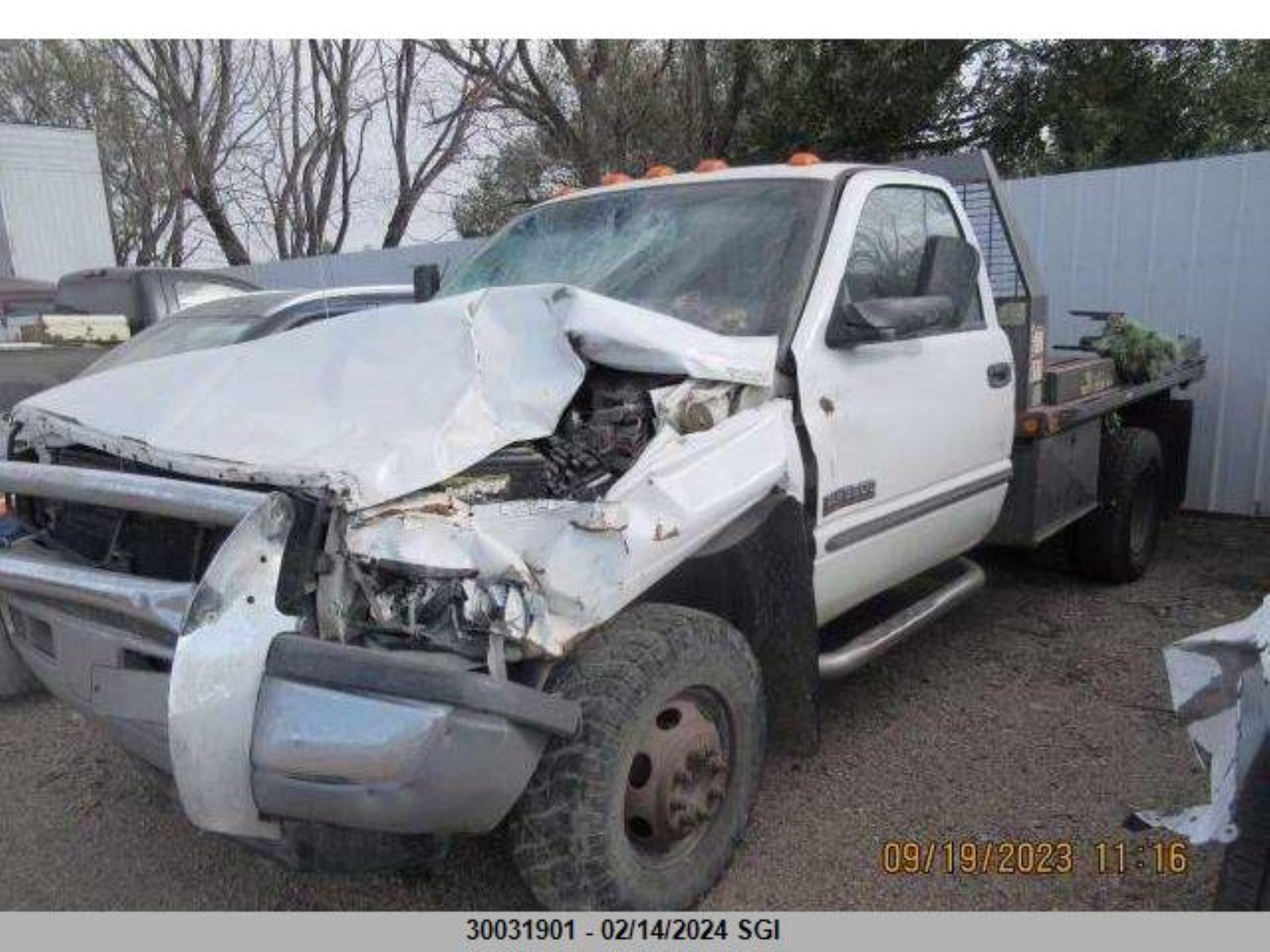 Photo 1 VIN: 3B6MF36791M570121 - DODGE RAM 