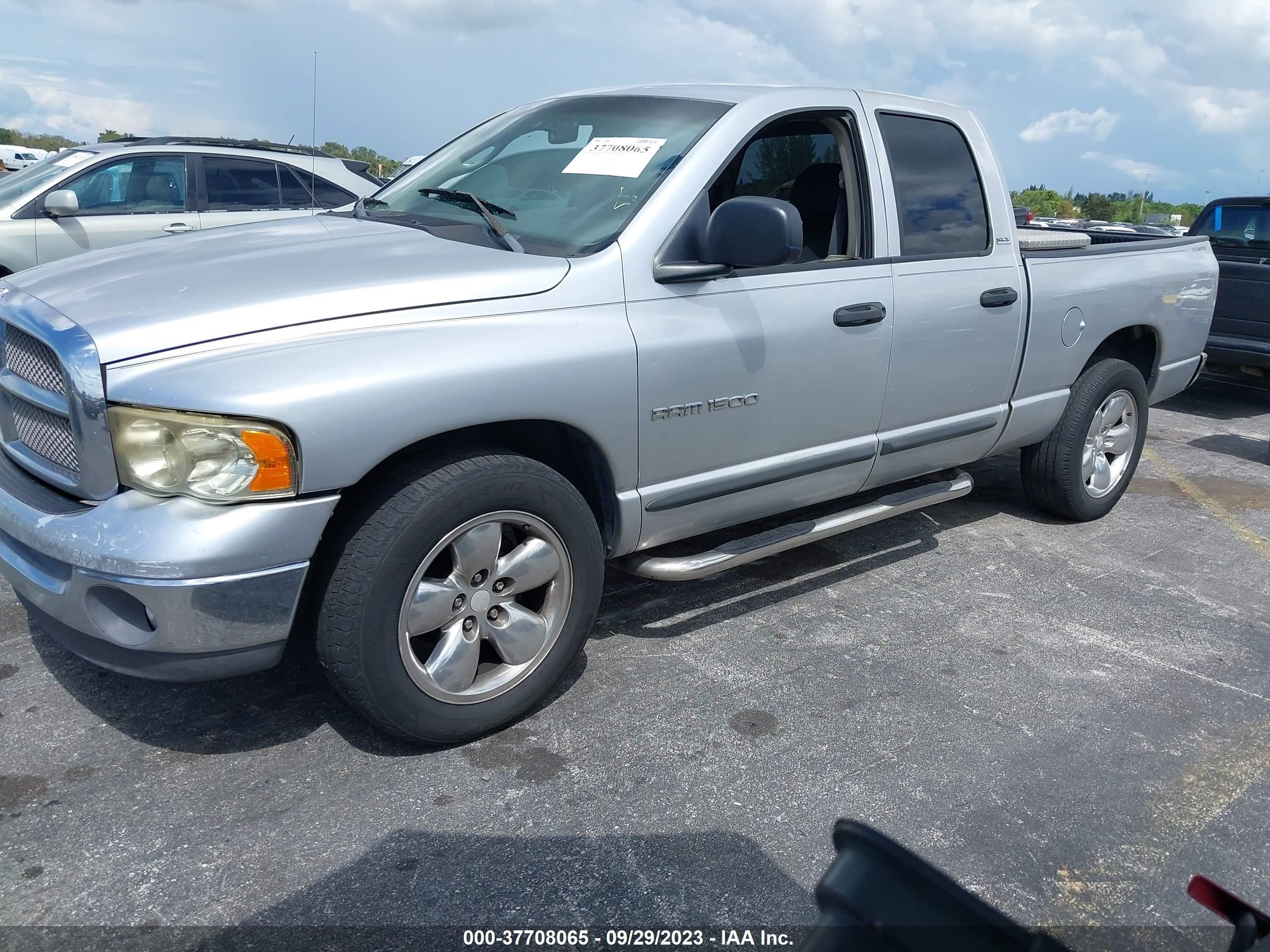 Photo 1 VIN: 3B7HA18N22G101772 - DODGE RAM 