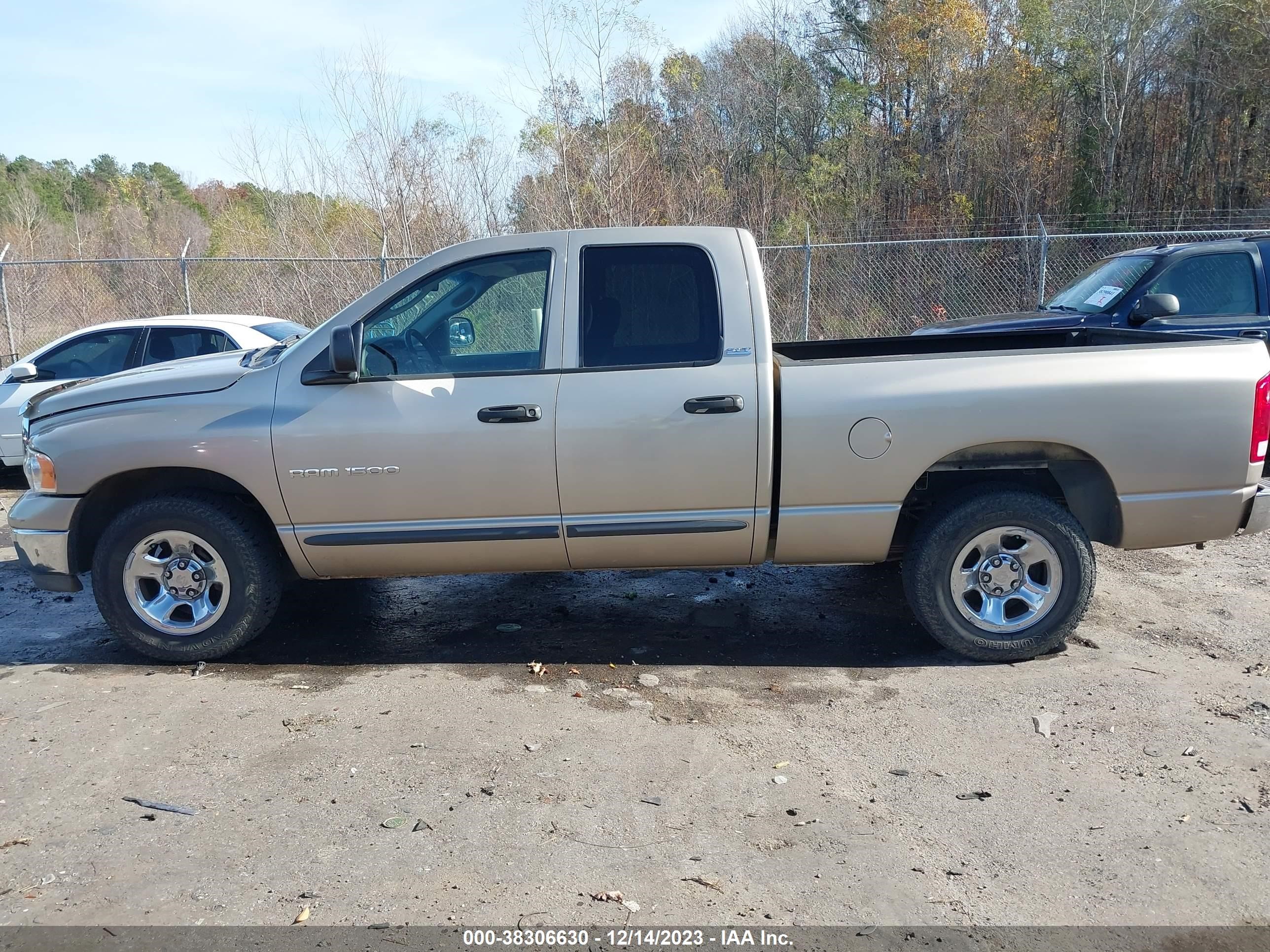 Photo 13 VIN: 3B7HA18N52G103922 - DODGE RAM 