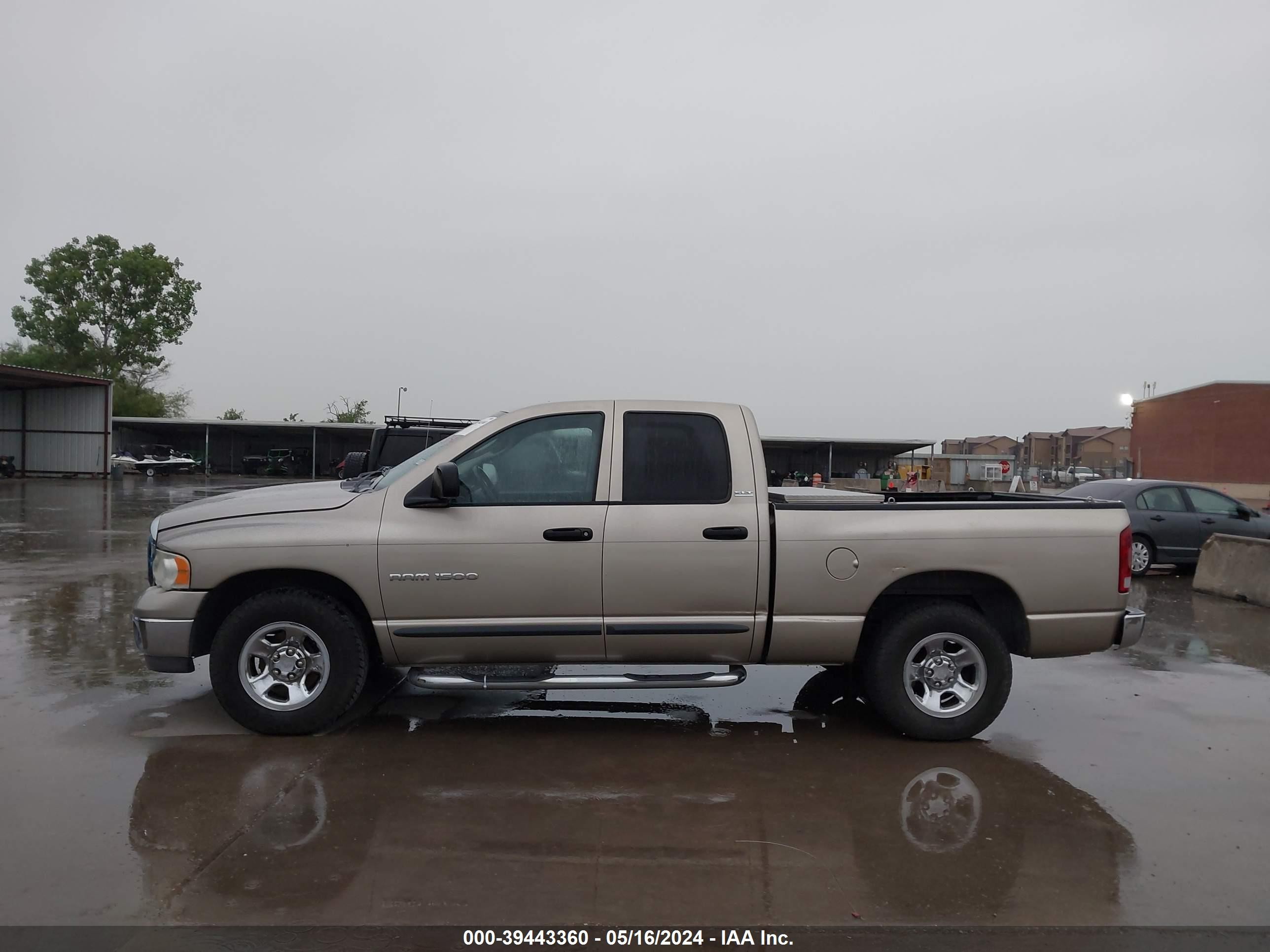 Photo 13 VIN: 3B7HA18N92G103891 - DODGE RAM 