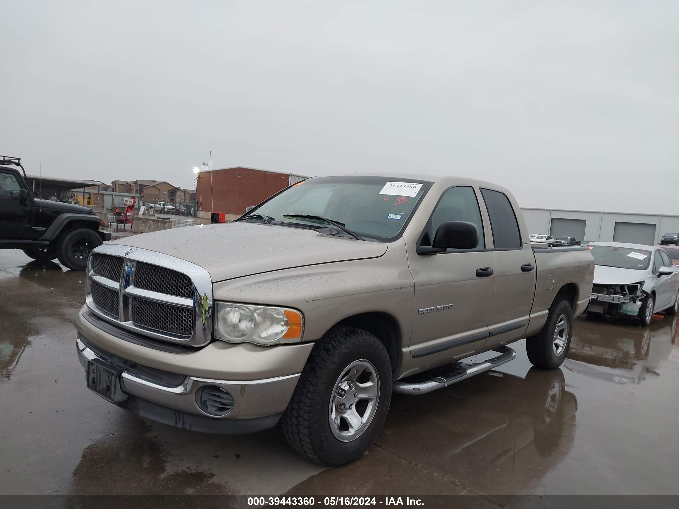 Photo 16 VIN: 3B7HA18N92G103891 - DODGE RAM 