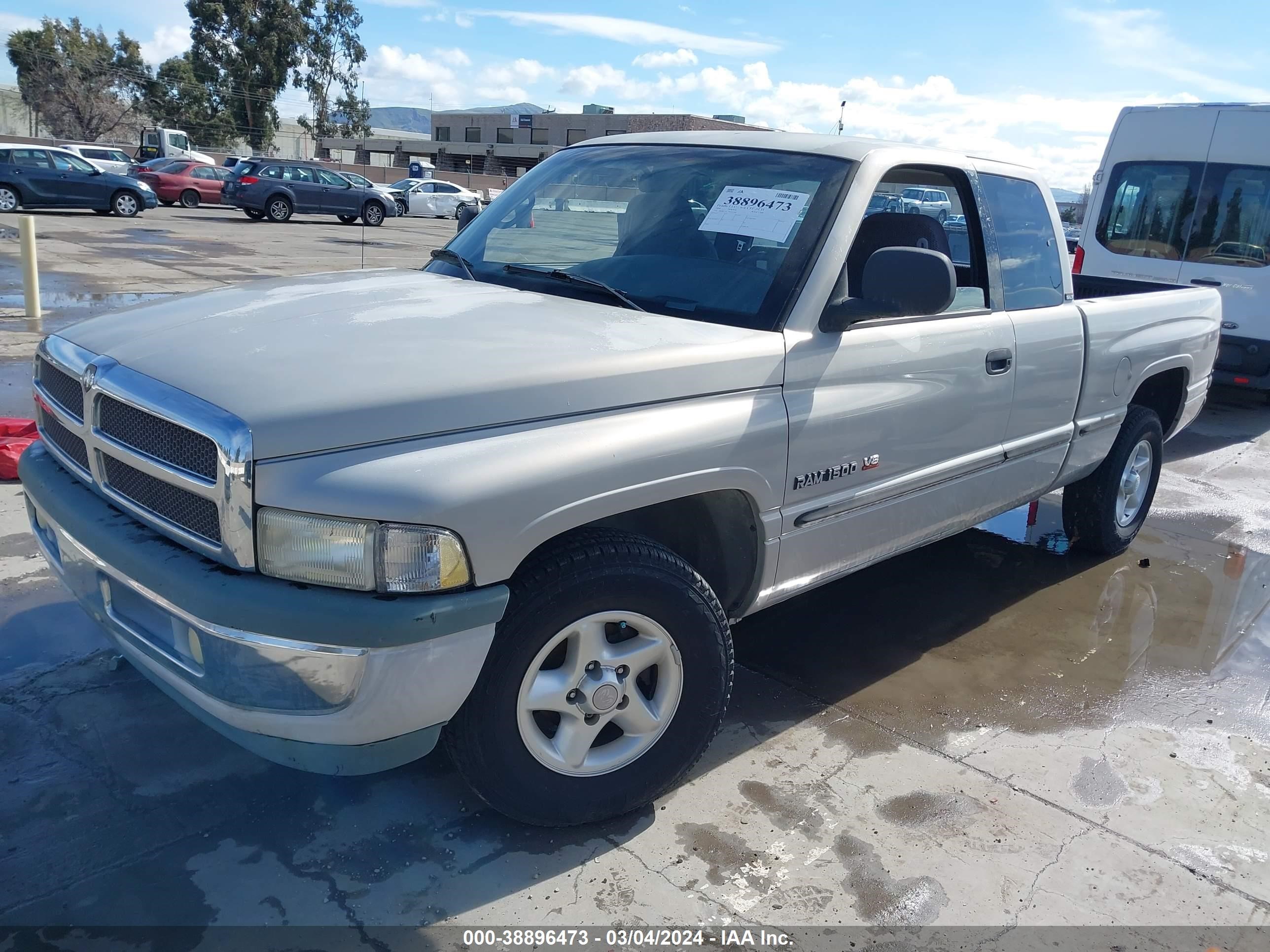 Photo 1 VIN: 3B7HC12Y7XG127160 - DODGE RAM 