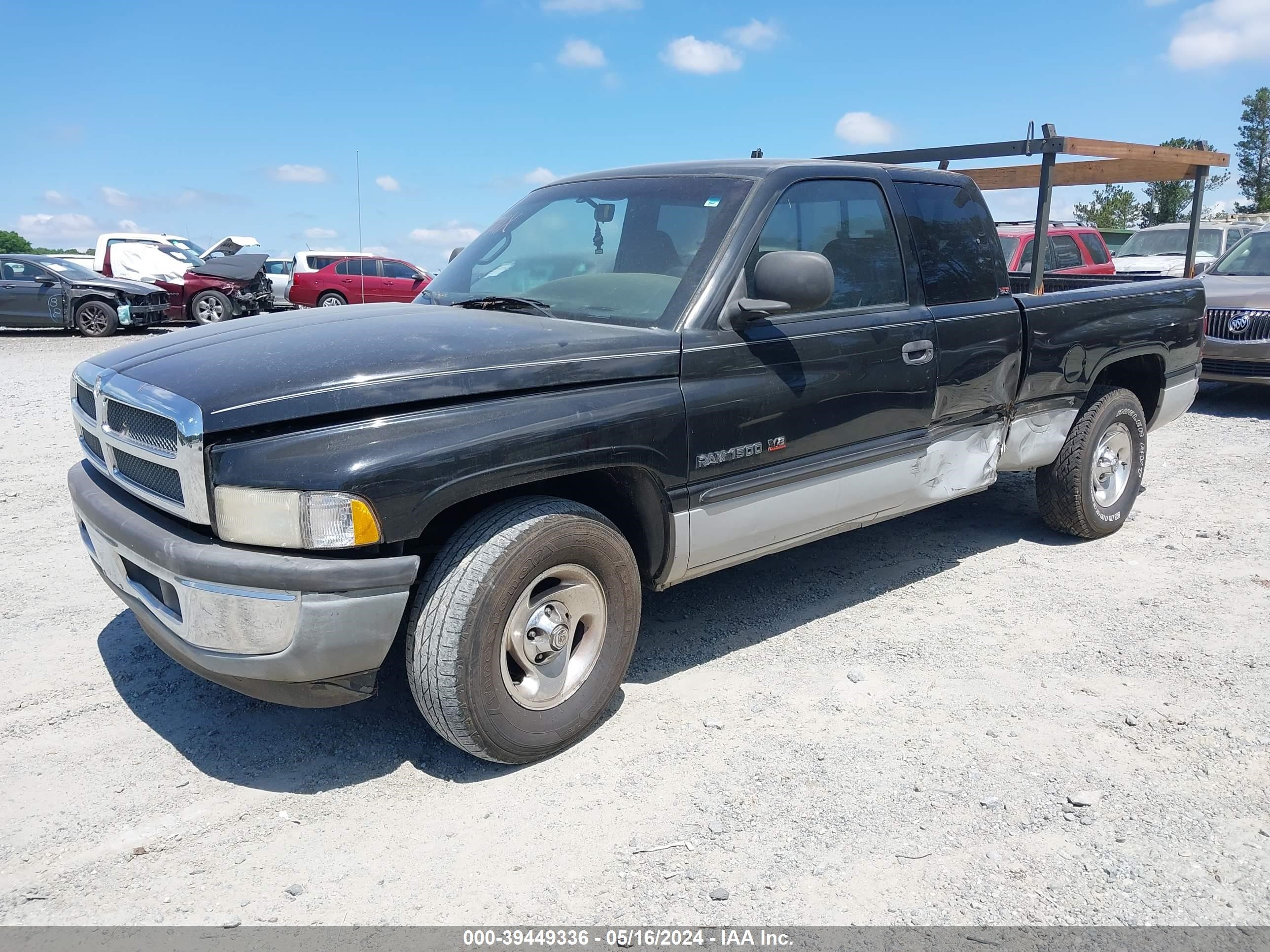 Photo 1 VIN: 3B7HC12Z7WG102430 - DODGE RAM 