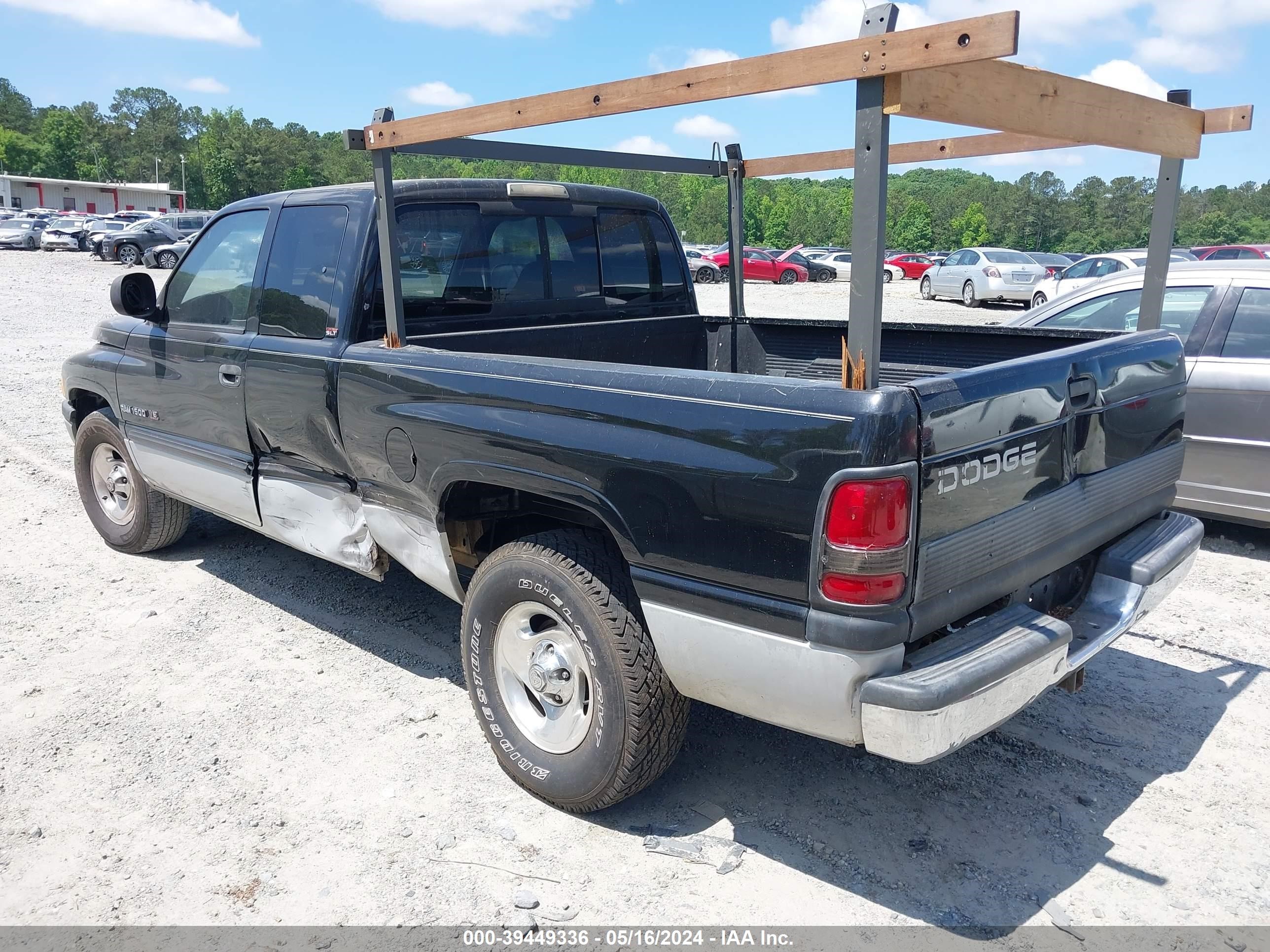 Photo 2 VIN: 3B7HC12Z7WG102430 - DODGE RAM 