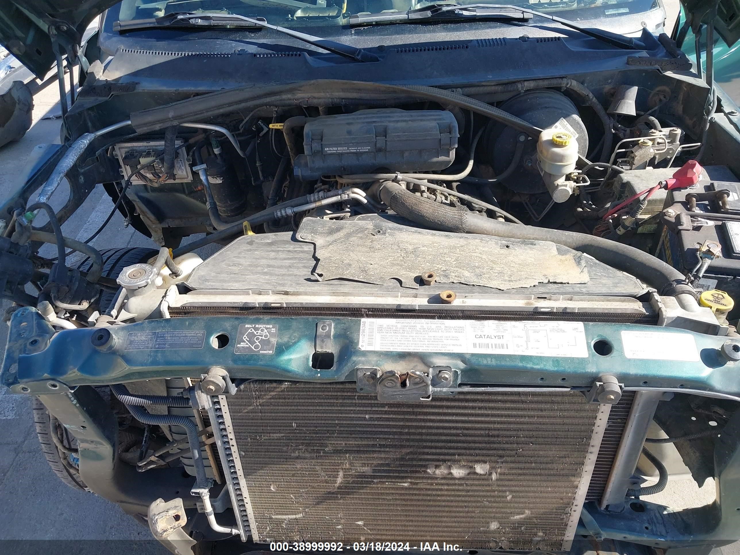 Photo 9 VIN: 3B7HC13Y21M554186 - DODGE RAM 