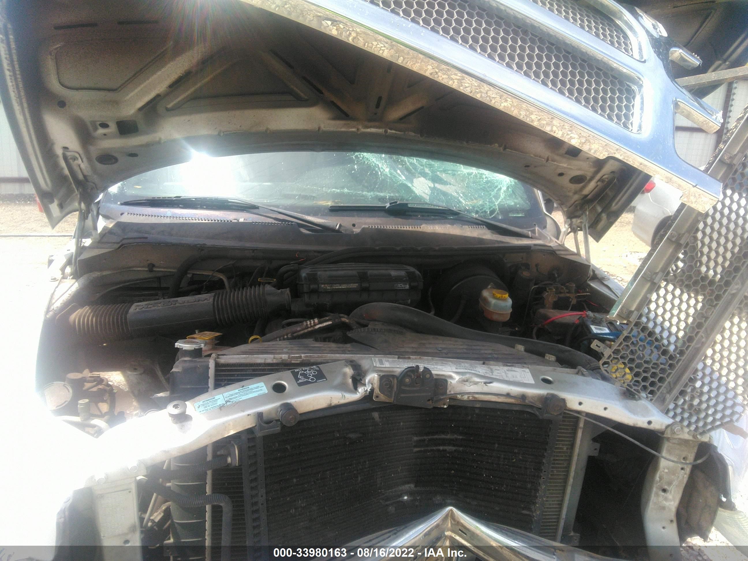 Photo 9 VIN: 3B7HC13Y31G803903 - DODGE RAM 