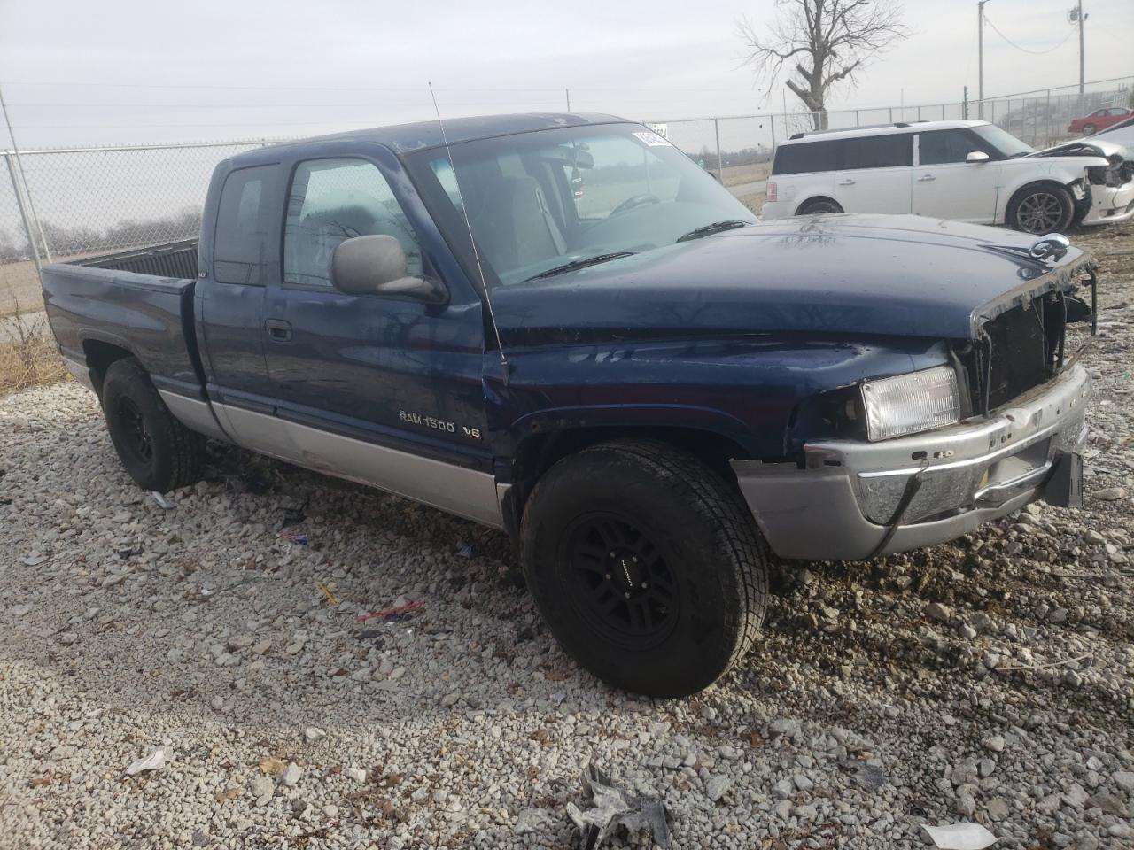 Photo 3 VIN: 3B7HC13Y31M554097 - DODGE RAM 