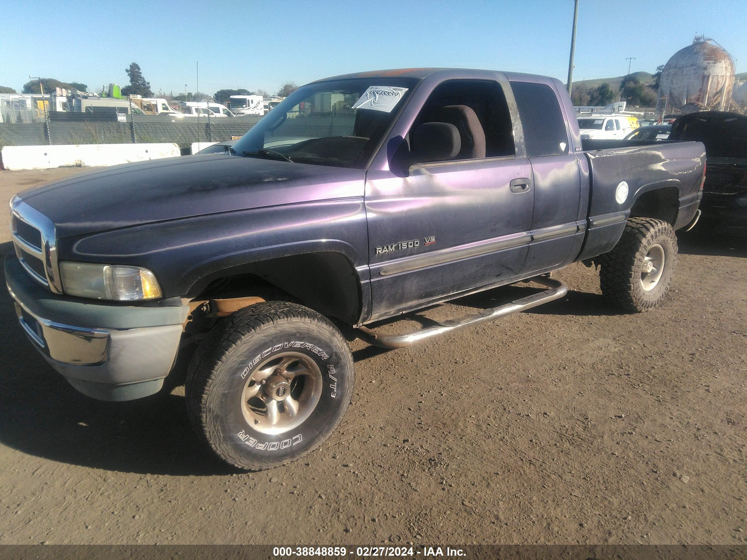 Photo 1 VIN: 3B7HC13Y3XM557364 - DODGE RAM 