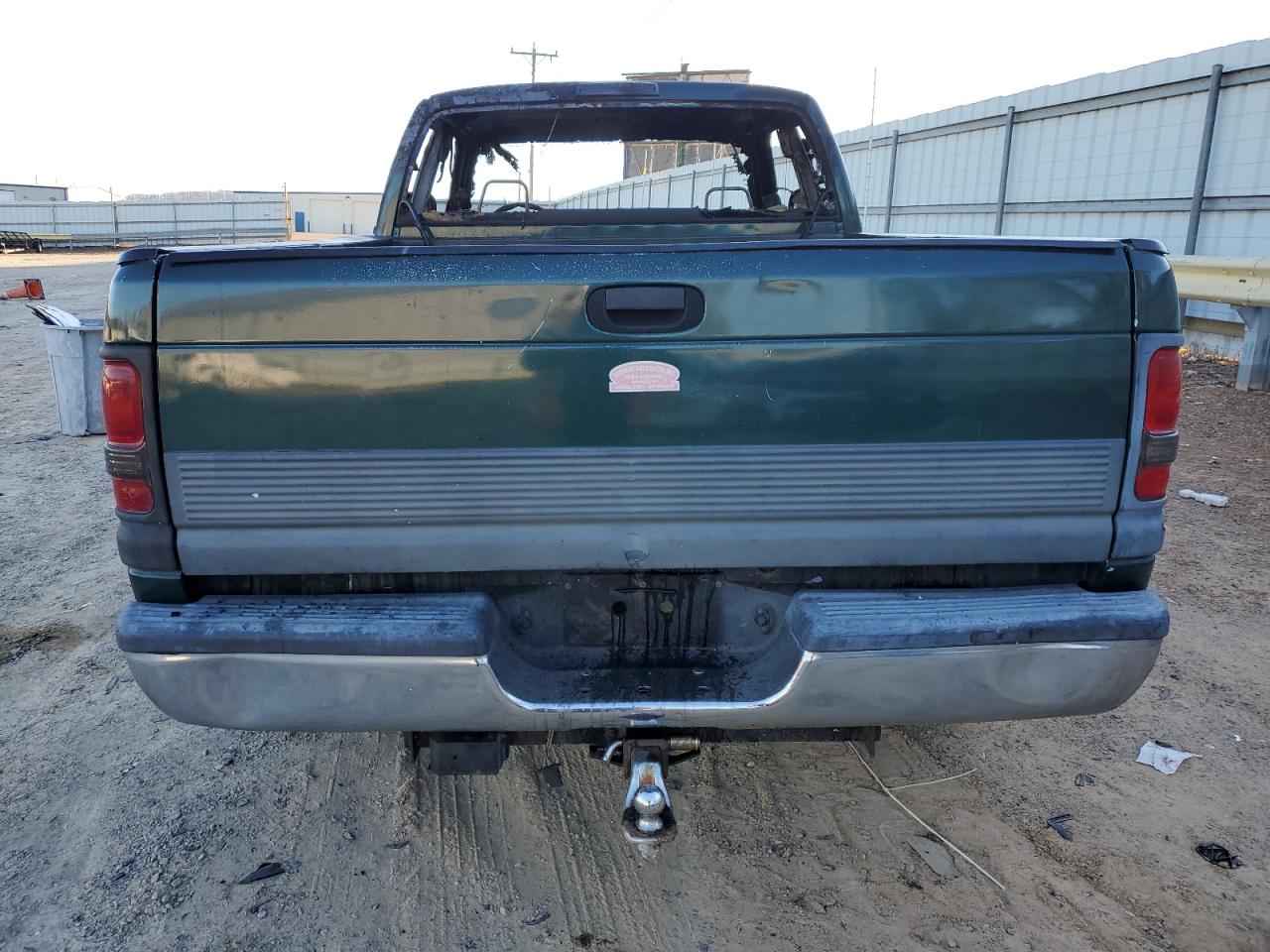 Photo 5 VIN: 3B7HC13Y5WG155178 - DODGE RAM 