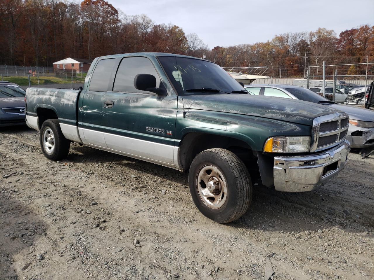 Photo 3 VIN: 3B7HC13Y61M510451 - DODGE RAM 