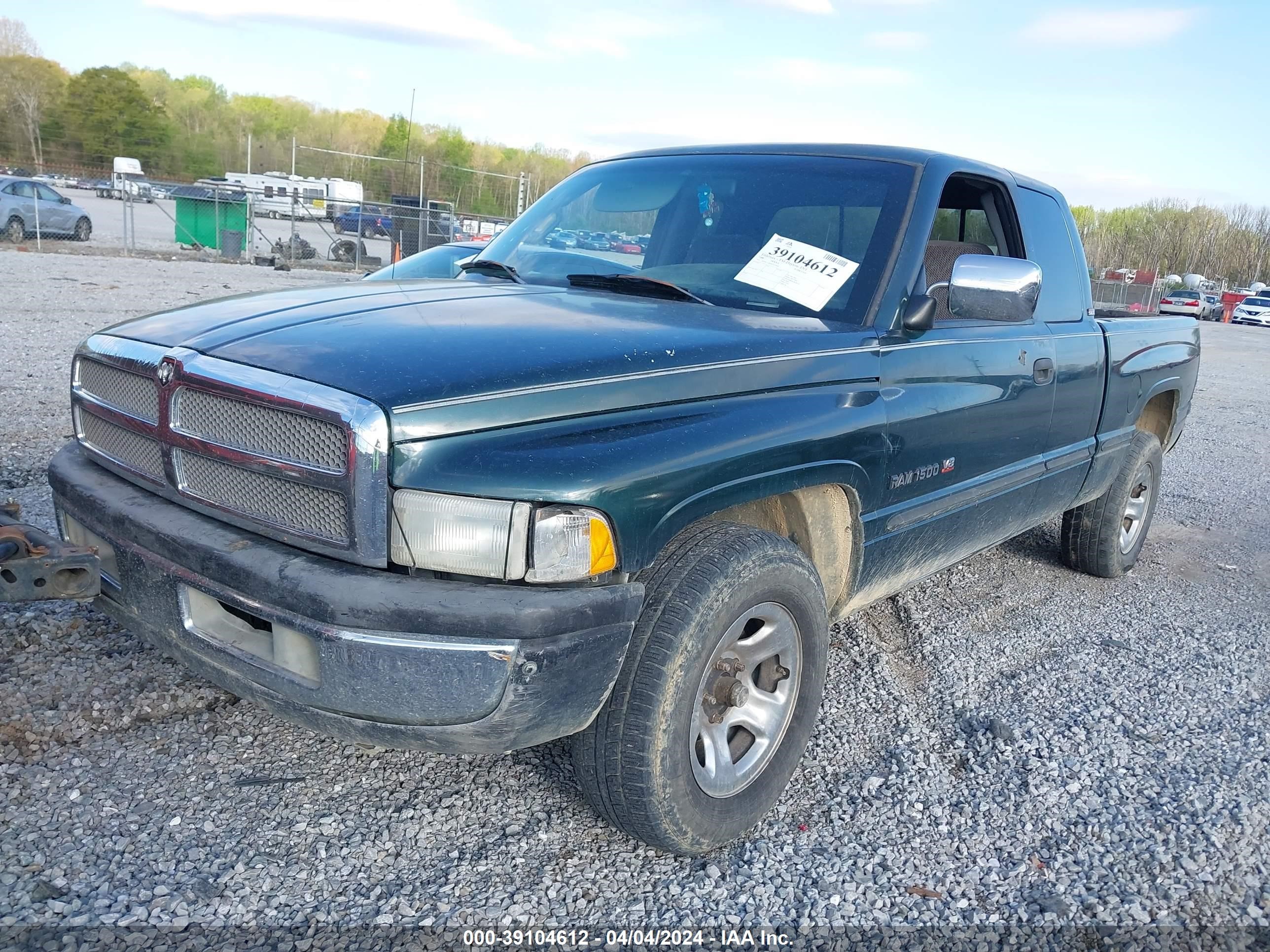 Photo 1 VIN: 3B7HC13Y6XG123969 - DODGE RAM 