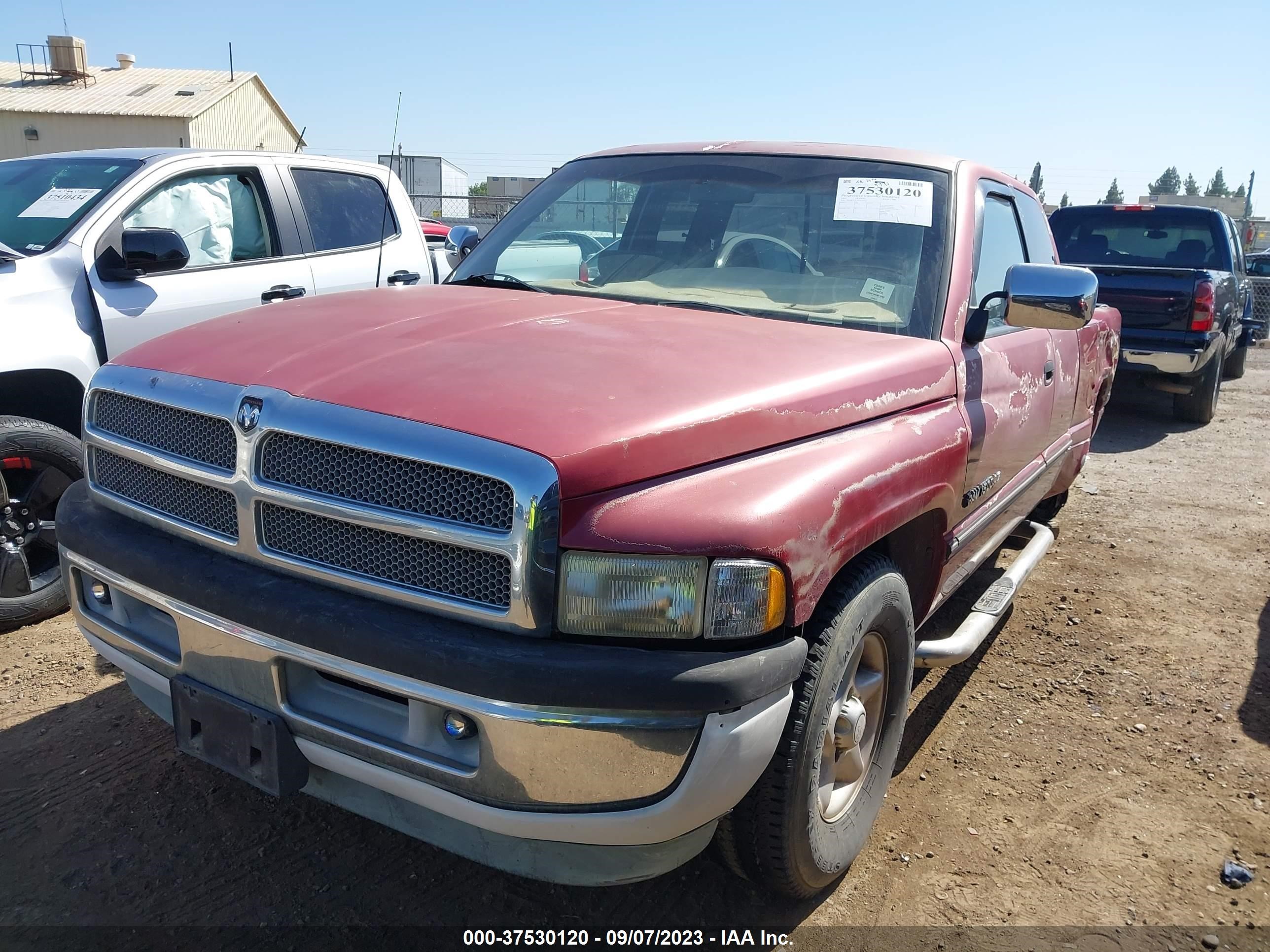 Photo 1 VIN: 3B7HC13Y7VG737832 - DODGE RAM 