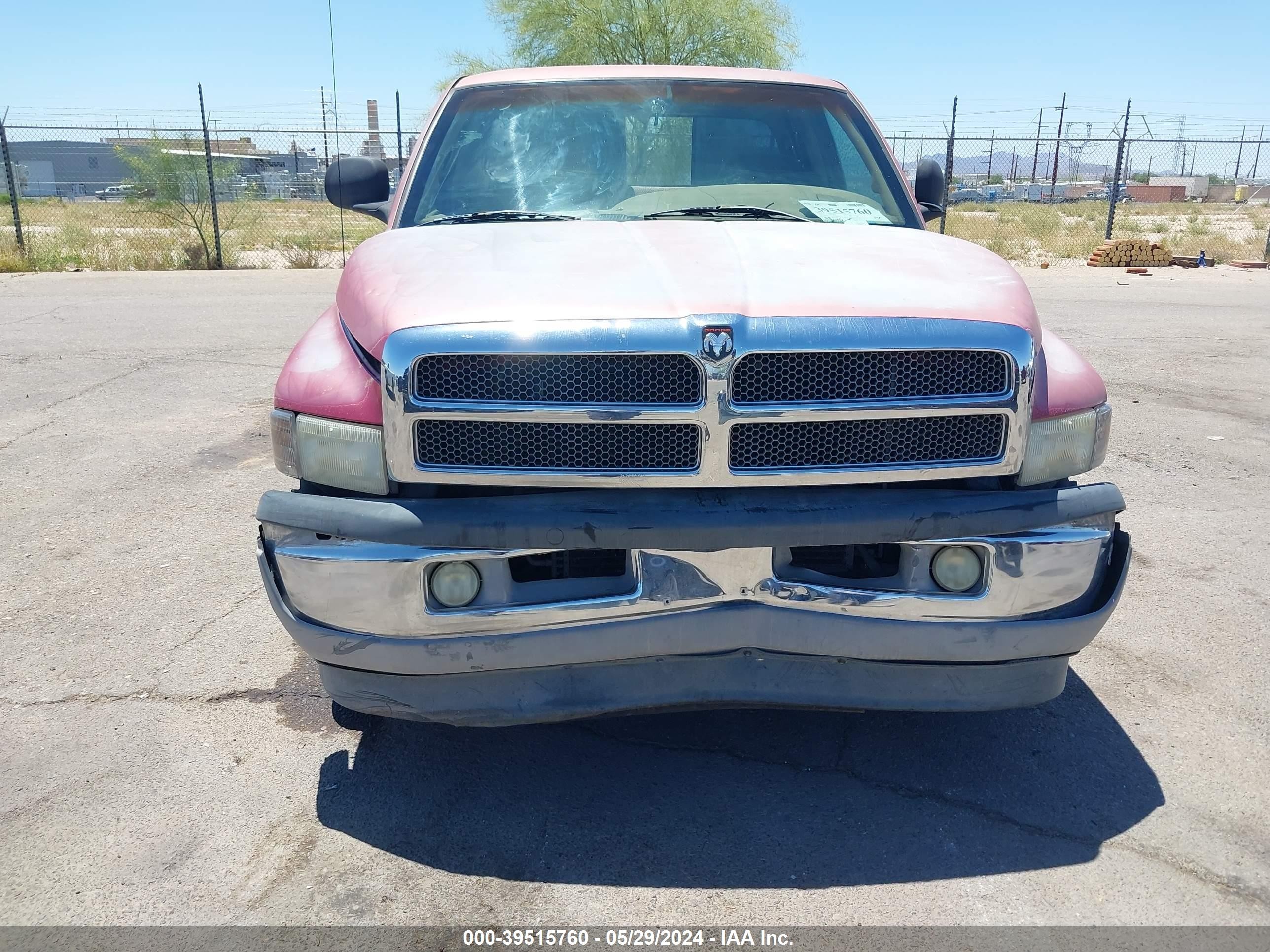 Photo 5 VIN: 3B7HC13Y8XM538566 - DODGE RAM 