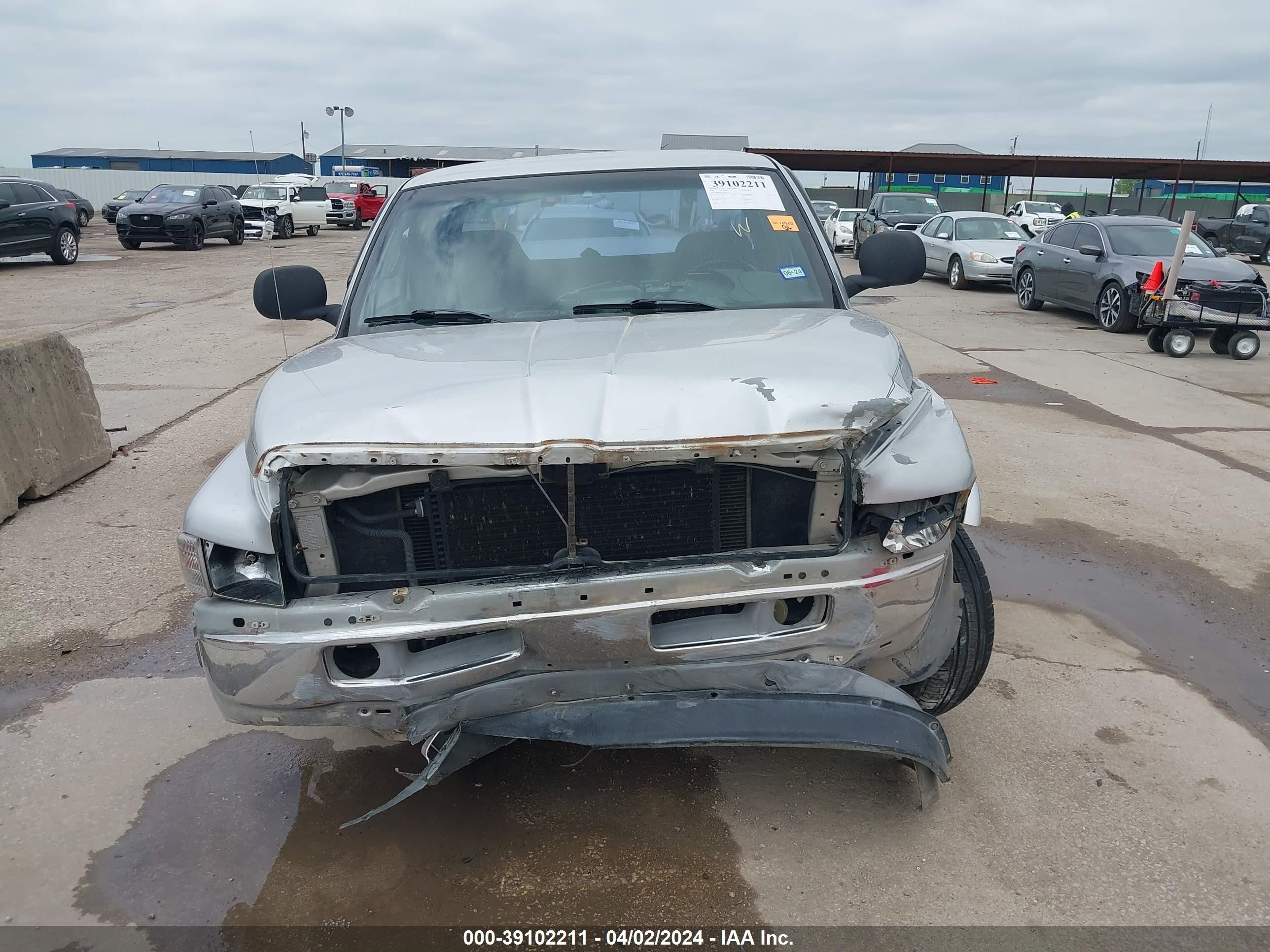 Photo 11 VIN: 3B7HC13Y91G793474 - DODGE RAM 