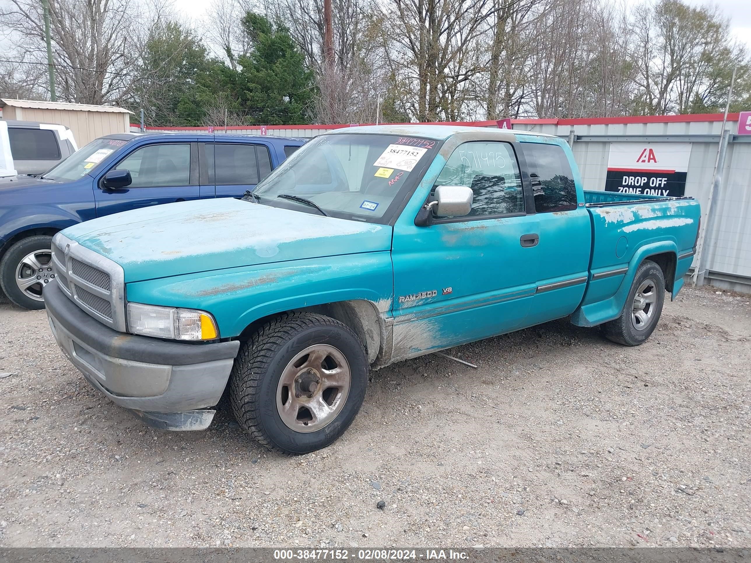 Photo 1 VIN: 3B7HC13Y9VM571475 - DODGE RAM 