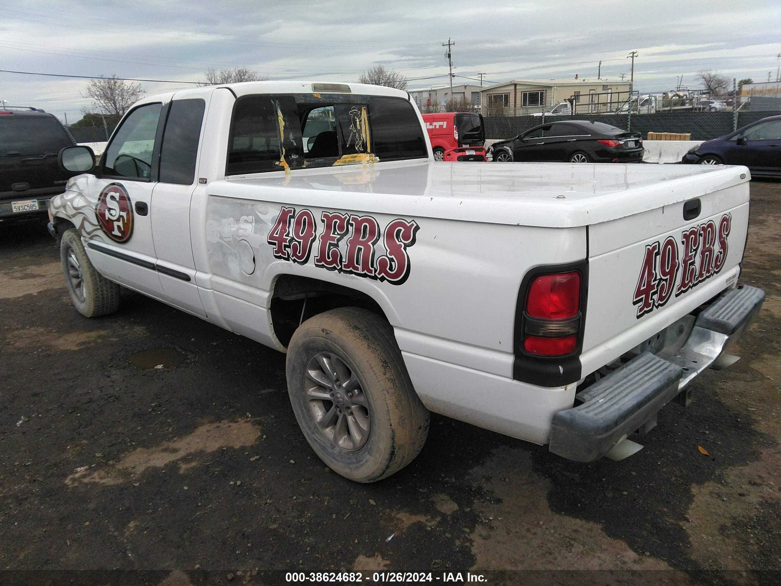 Photo 2 VIN: 3B7HC13Z01M552011 - DODGE RAM 