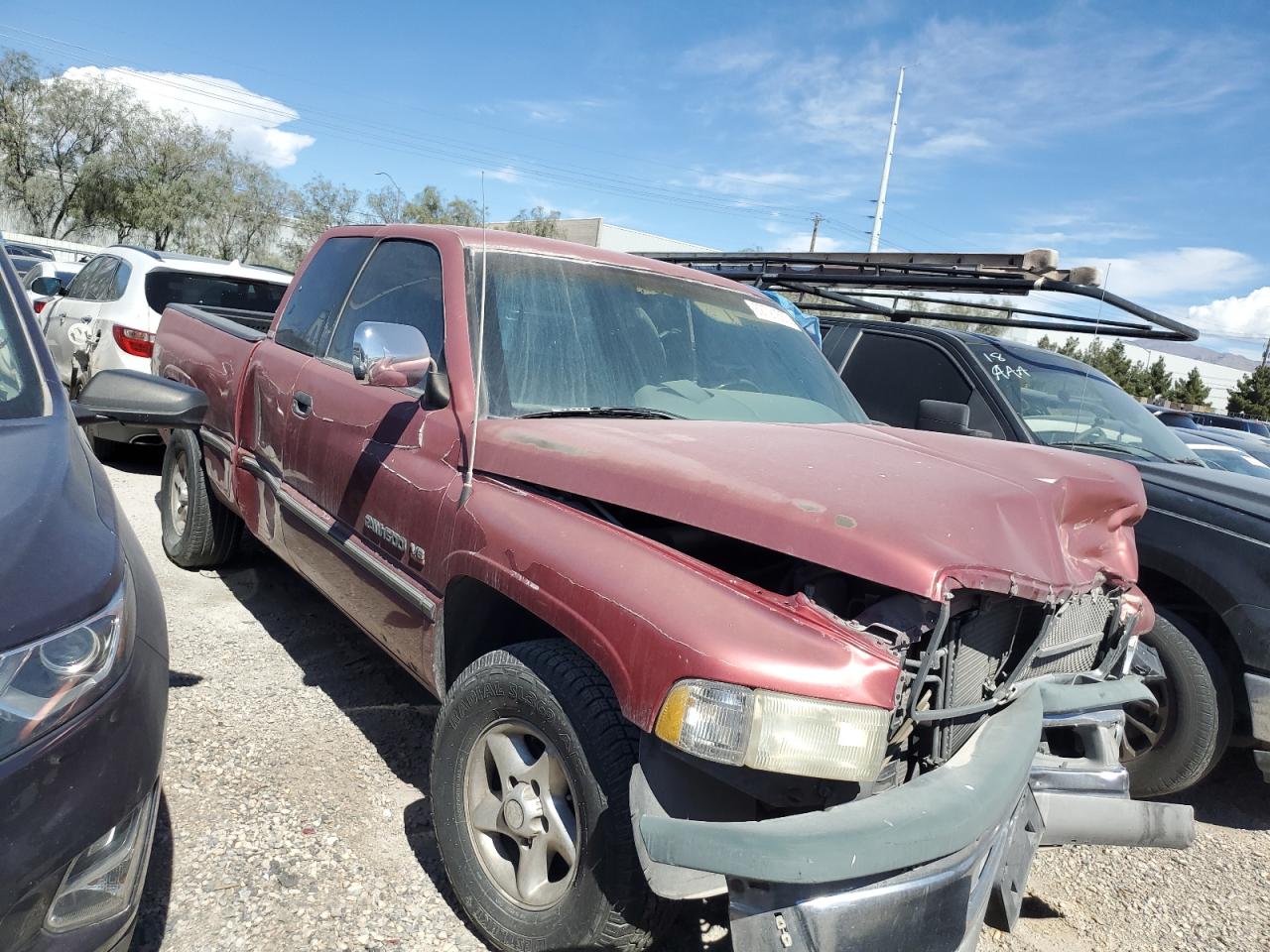 Photo 3 VIN: 3B7HC13Z3VG828167 - DODGE RAM 