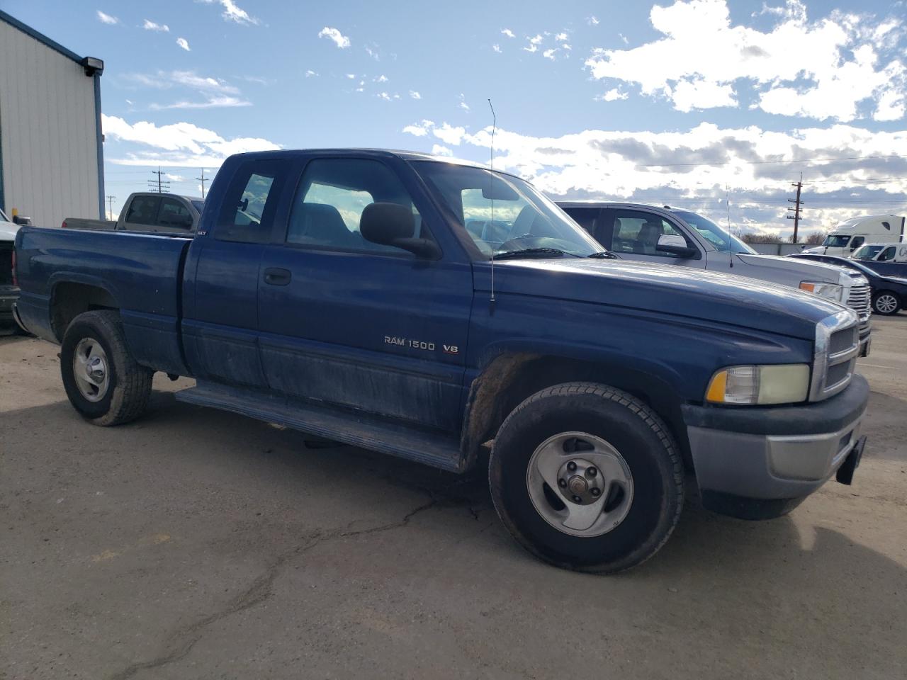 Photo 3 VIN: 3B7HC13Z61G800244 - DODGE RAM 