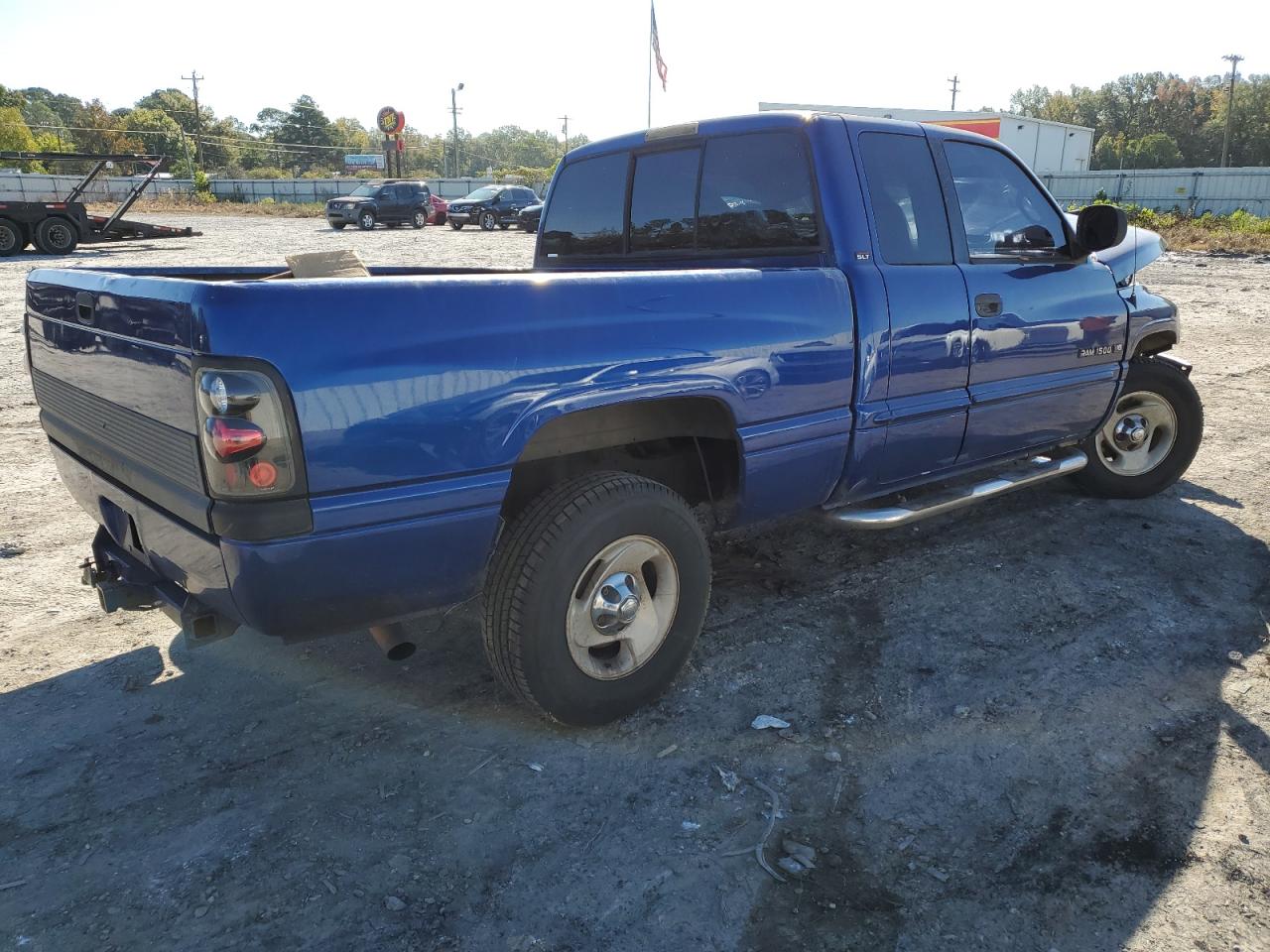 Photo 2 VIN: 3B7HC13Z6YG137042 - DODGE RAM 